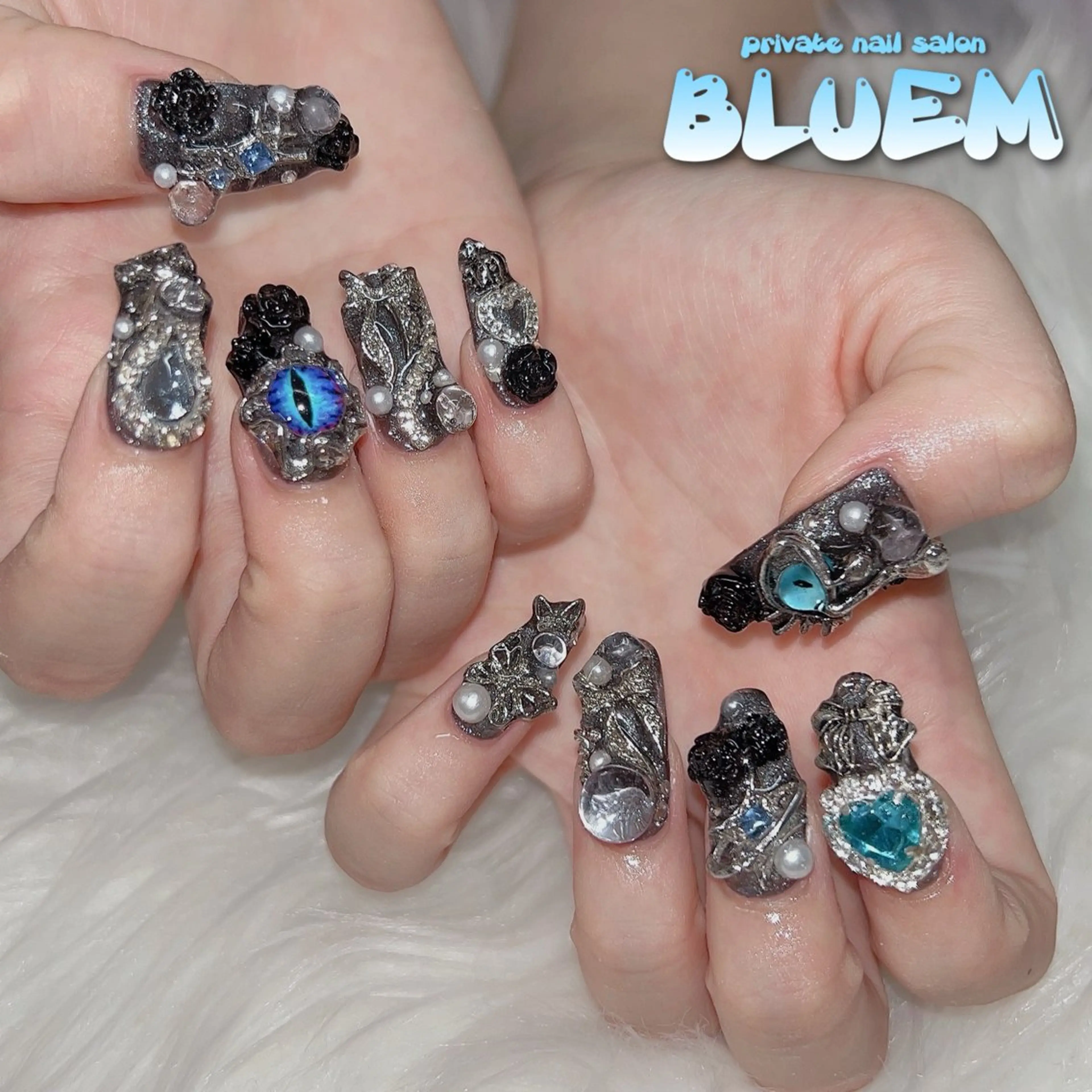 ネイル ハンドネイル BLUEM なな🐶のネイルデザイン