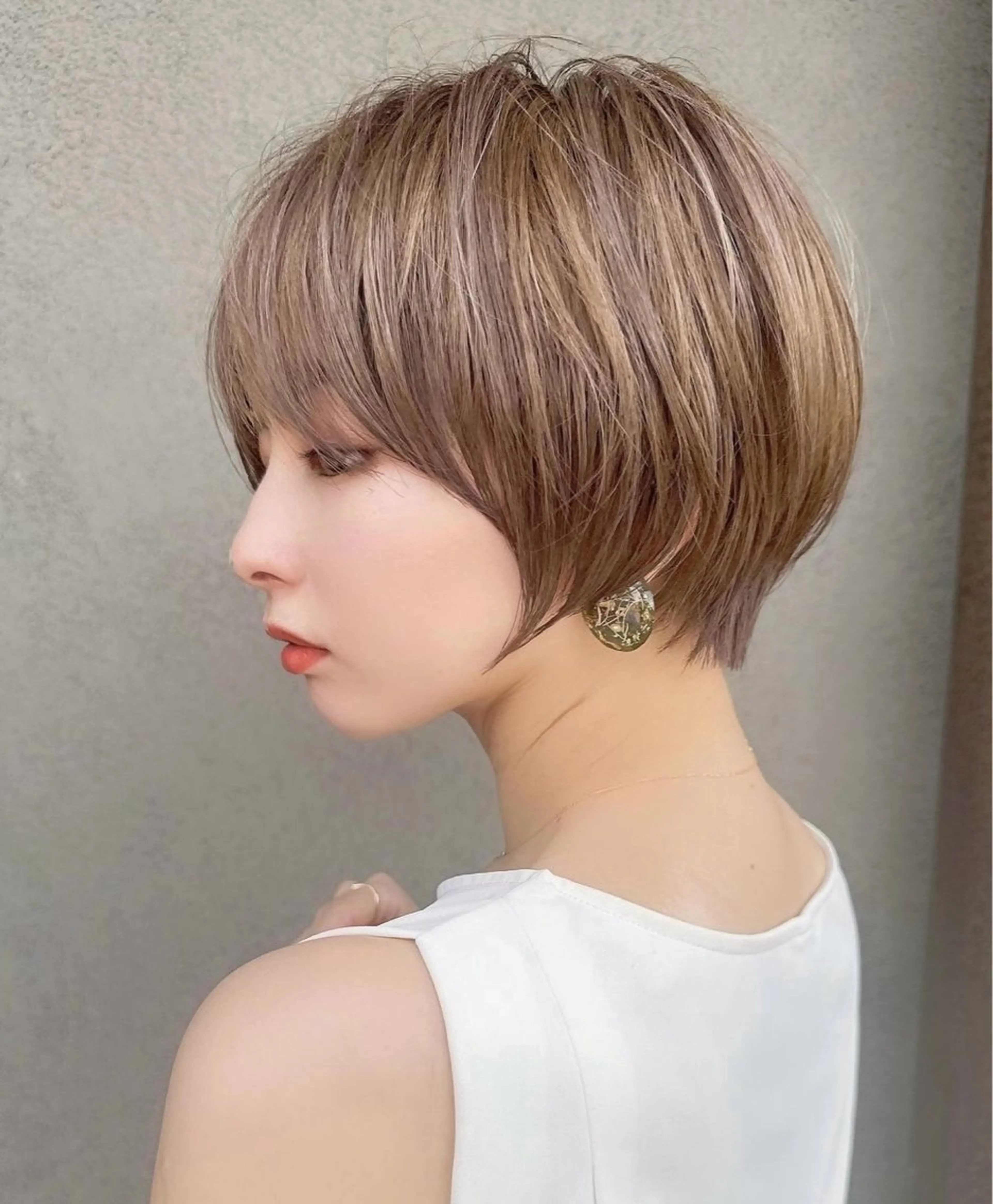 ショート 縮毛矯正\透明感カラ ー\まりんのヘアスタイル