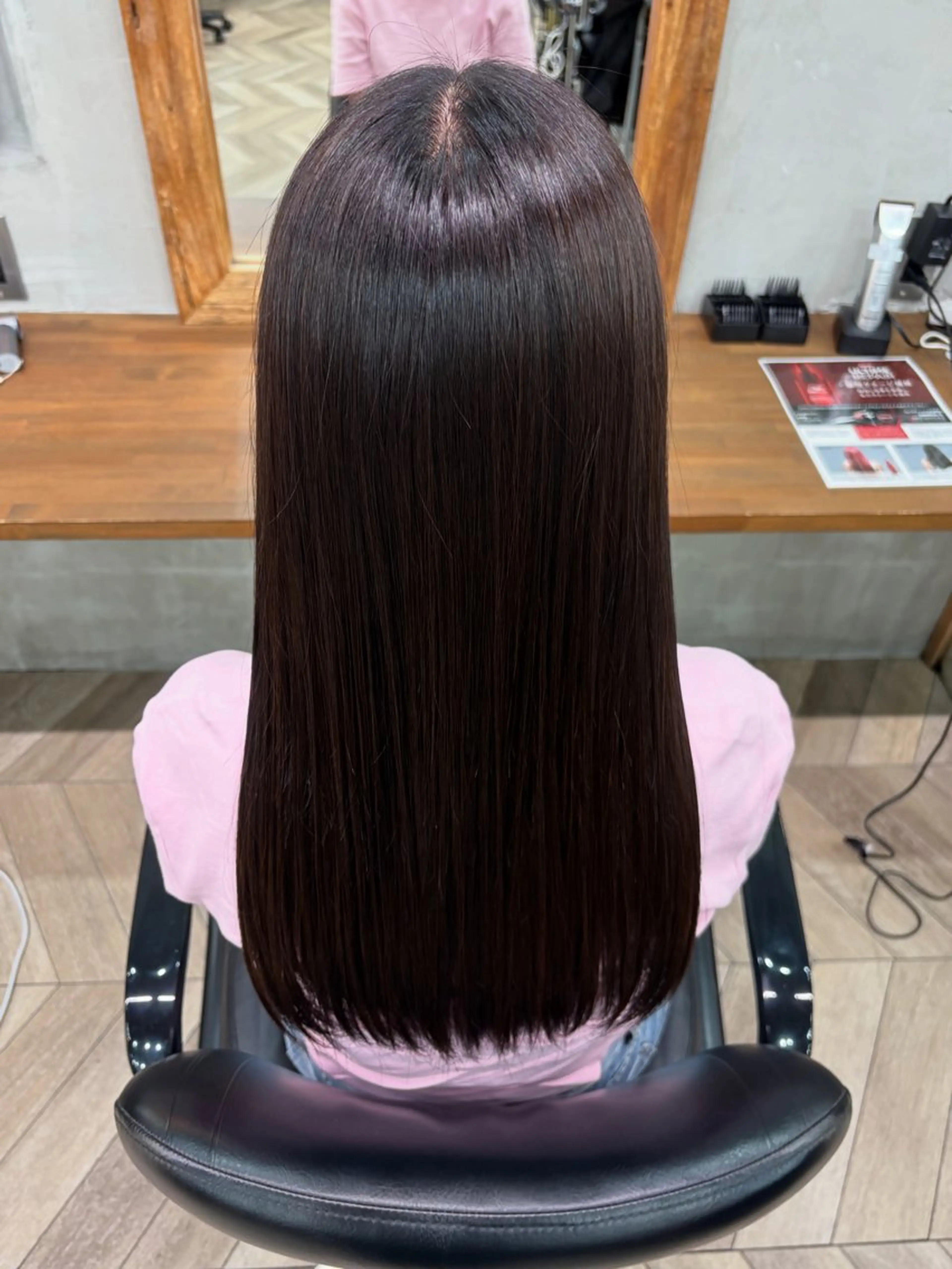 ロング ヘアカラー 片桐 瑠依香のヘアスタイル