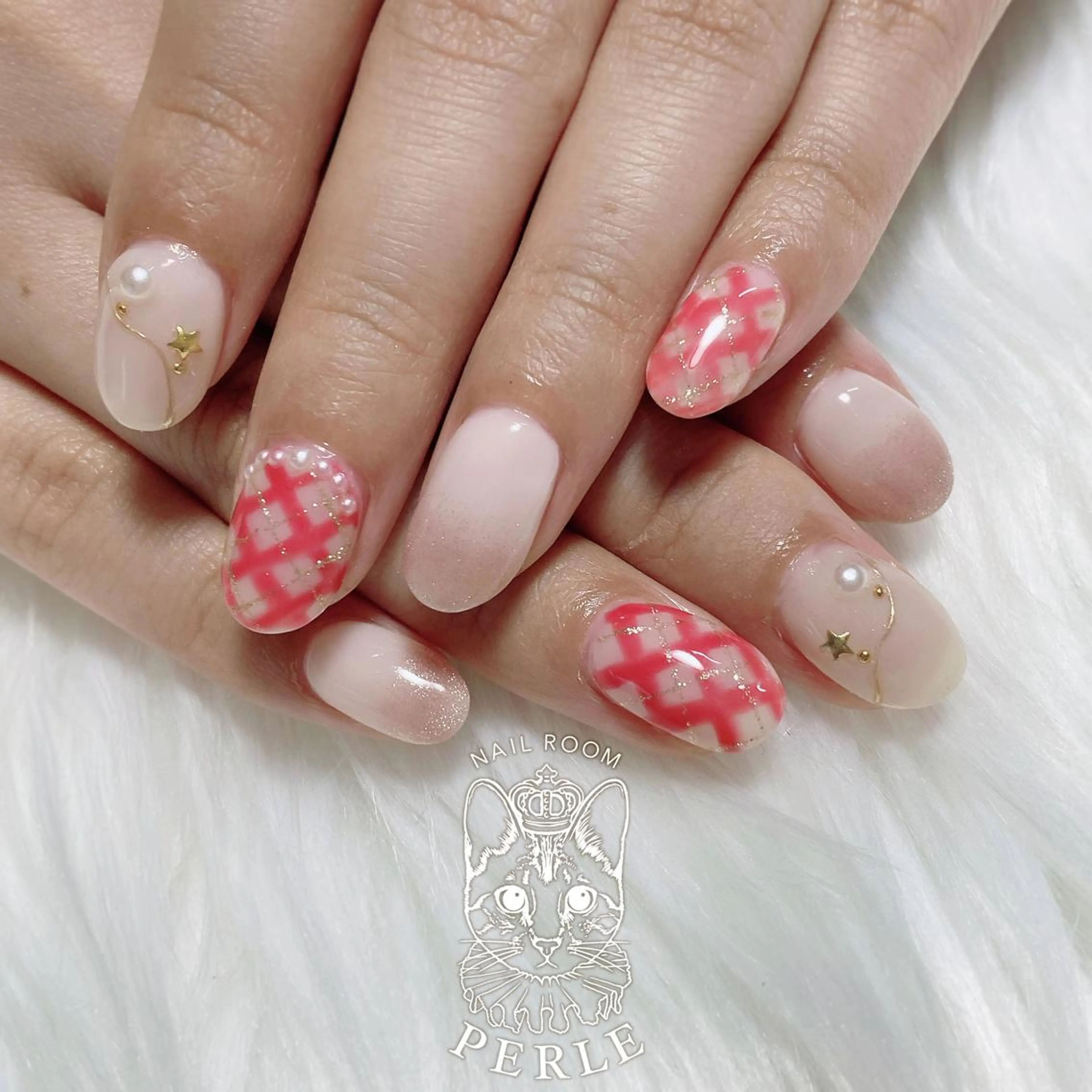 ネイル ハンドネイル nail room Perleのネイルデザイン