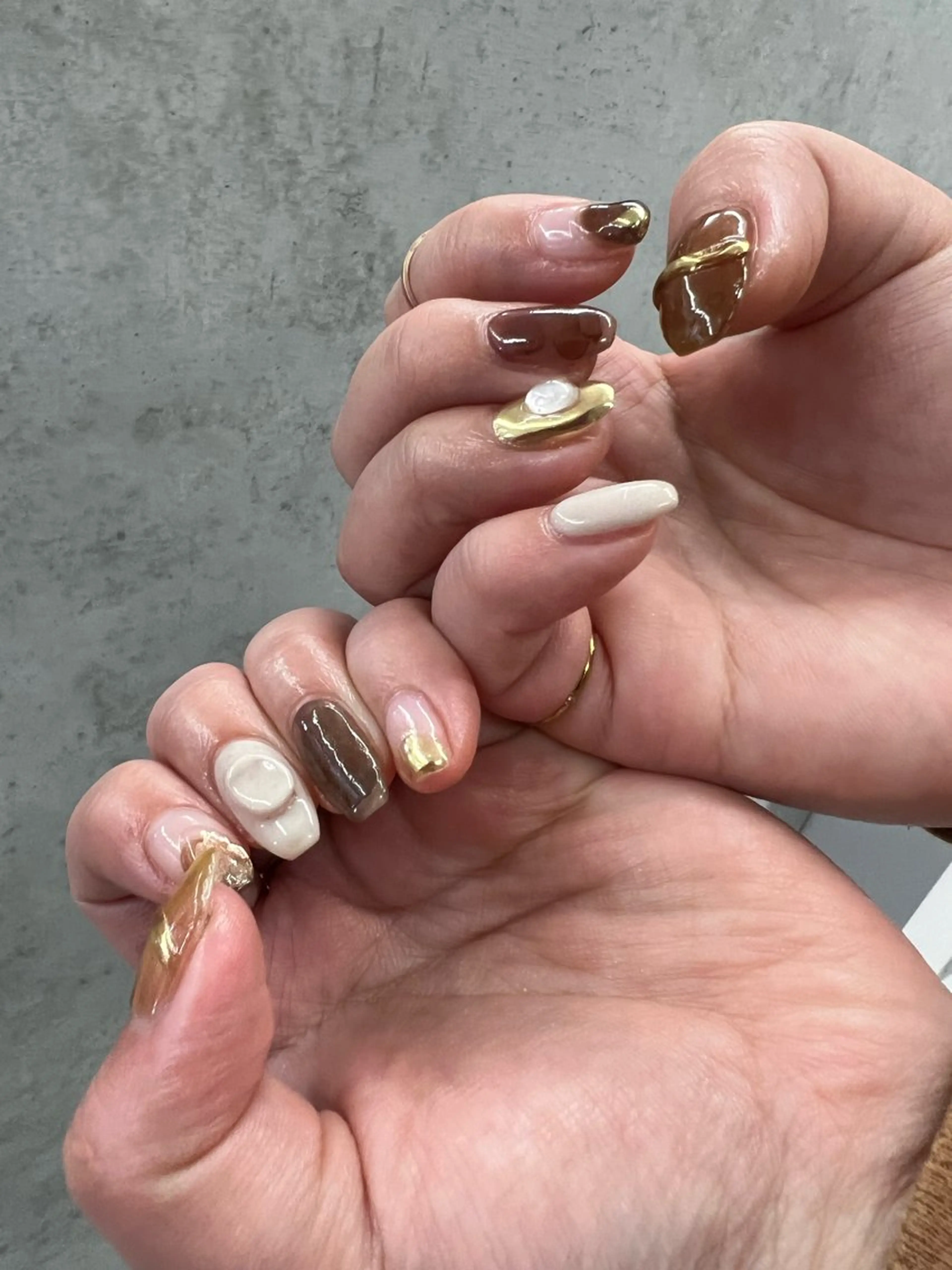 ネイル ブラウン ニュアンスネイル シンプルネイル Bana_ Nailのネイルデザイン