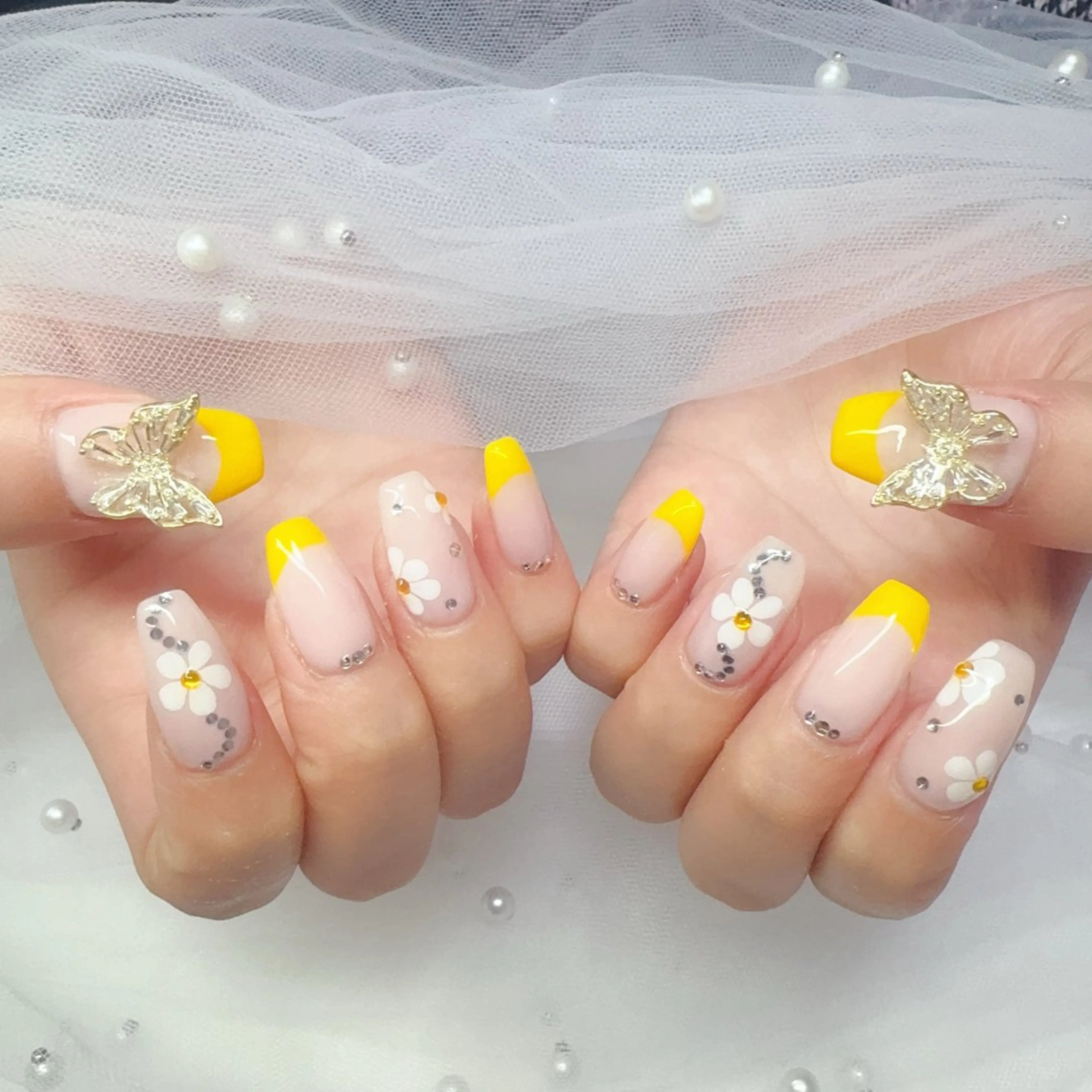 ネイル ハンドネイル YUYI.nail salonのネイルデザイン
