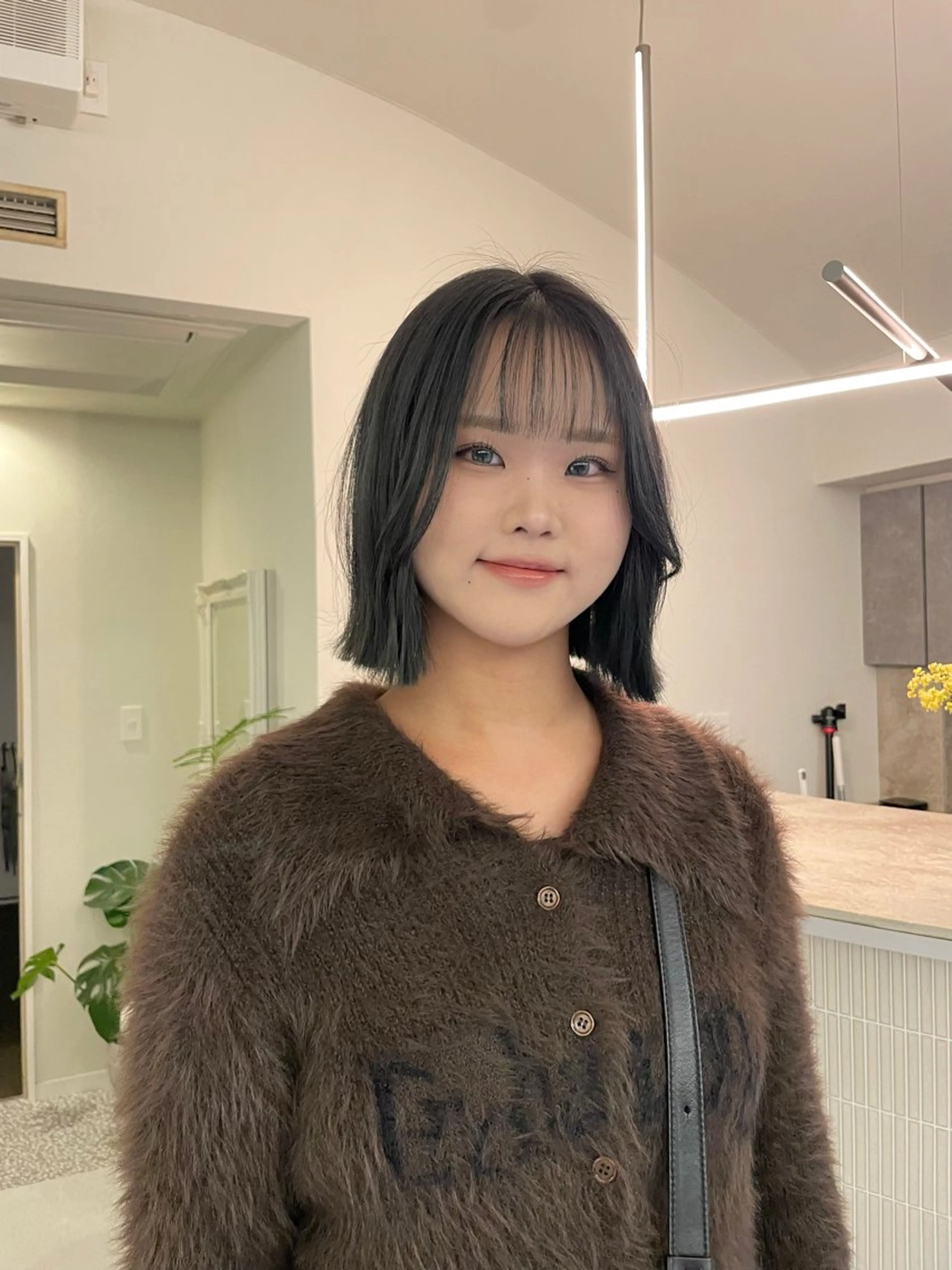 ミディアム ONZE所属・ONZE miyuのヘアスタイル