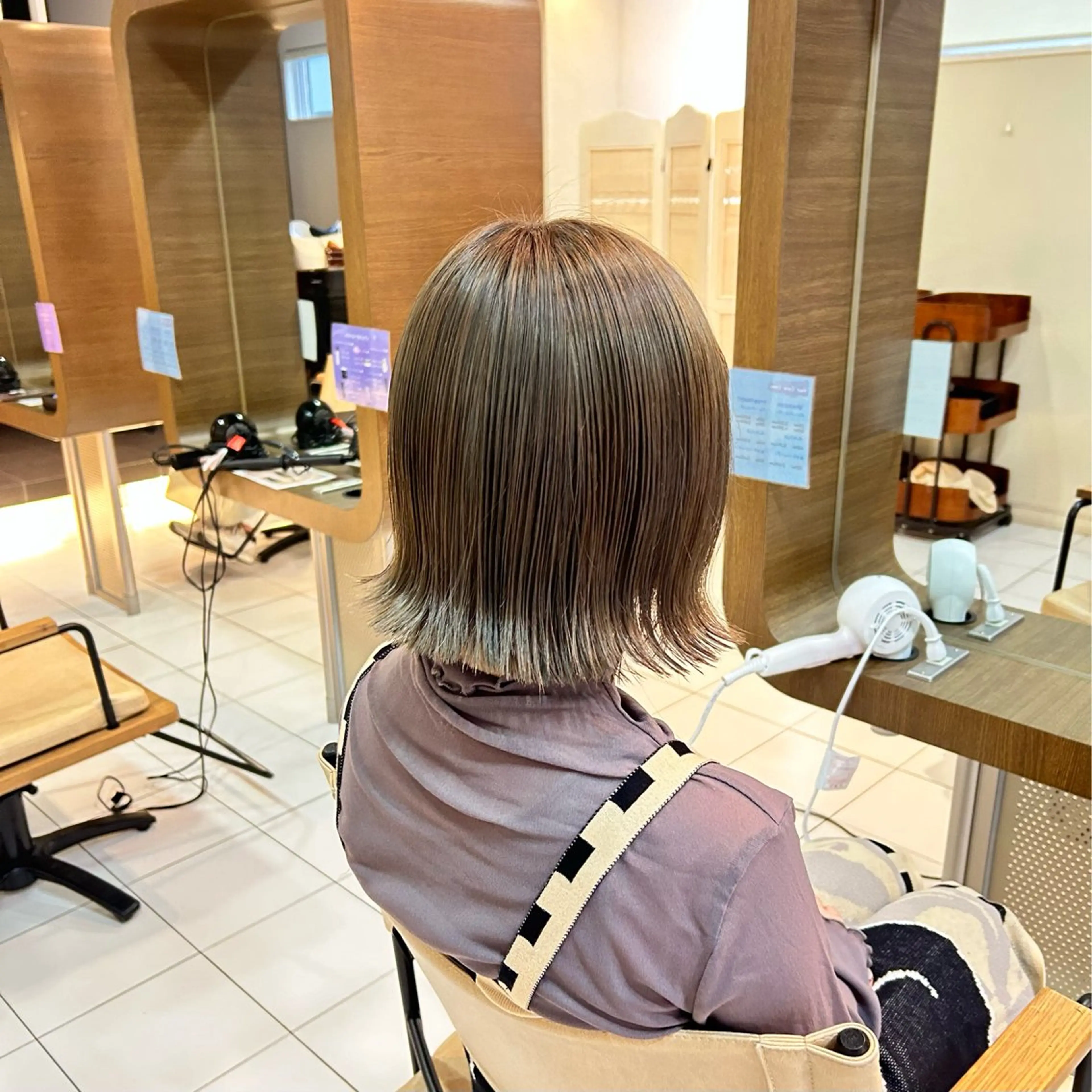 ショート カラー グレージュ オリーブグレージュ オリーブグレー カット ヘアカラー アニメオタク美容師✂ miharuのヘアスタイル