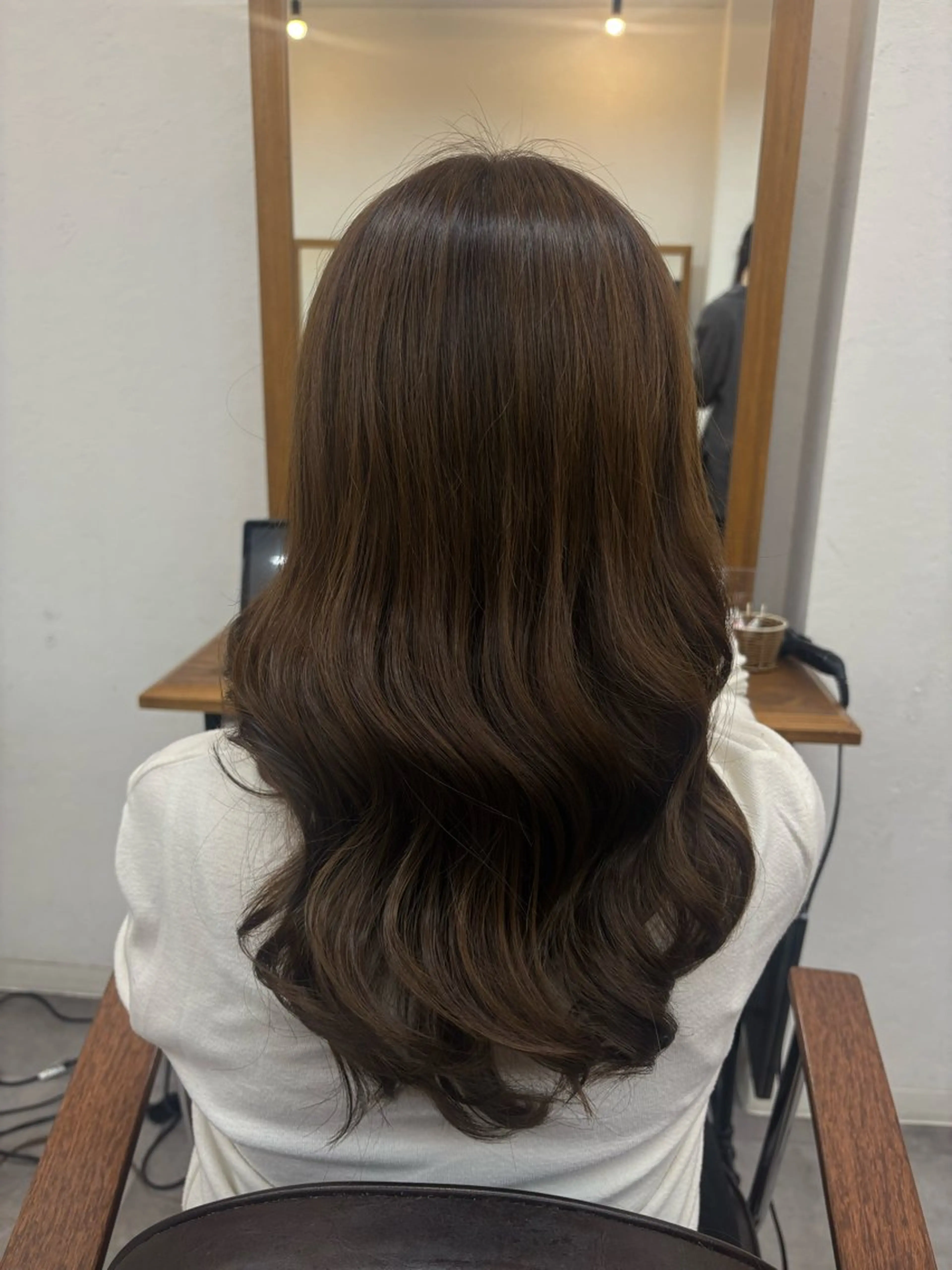 カラー ベージュカラー ブリーチ ブラウンカラー 透明感カラー ブリーチなしカラー suzu🍒 luxbeのヘアスタイル