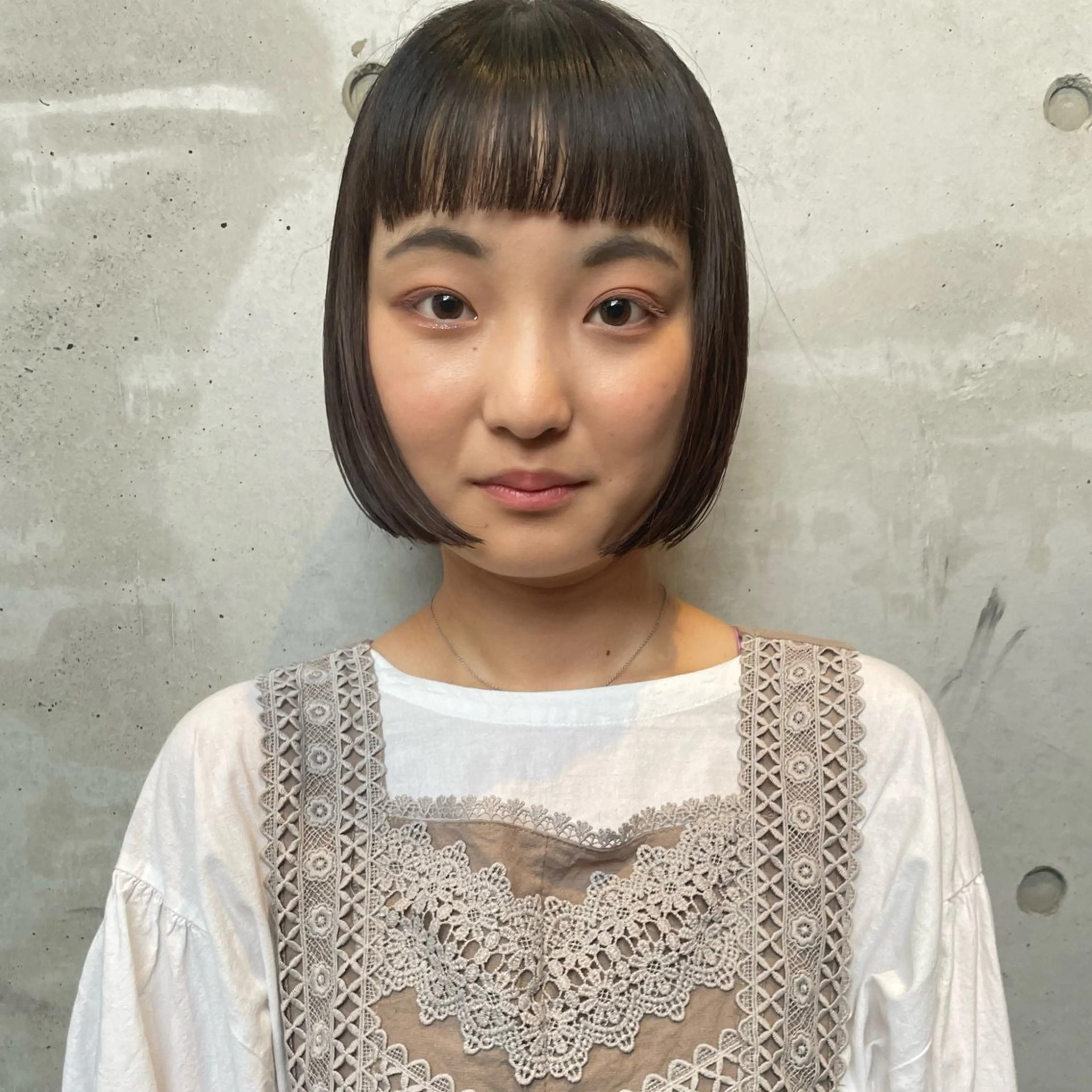 ショート カラー カット ヘアカラー トリートメント ホリケ アオイのヘアスタイル