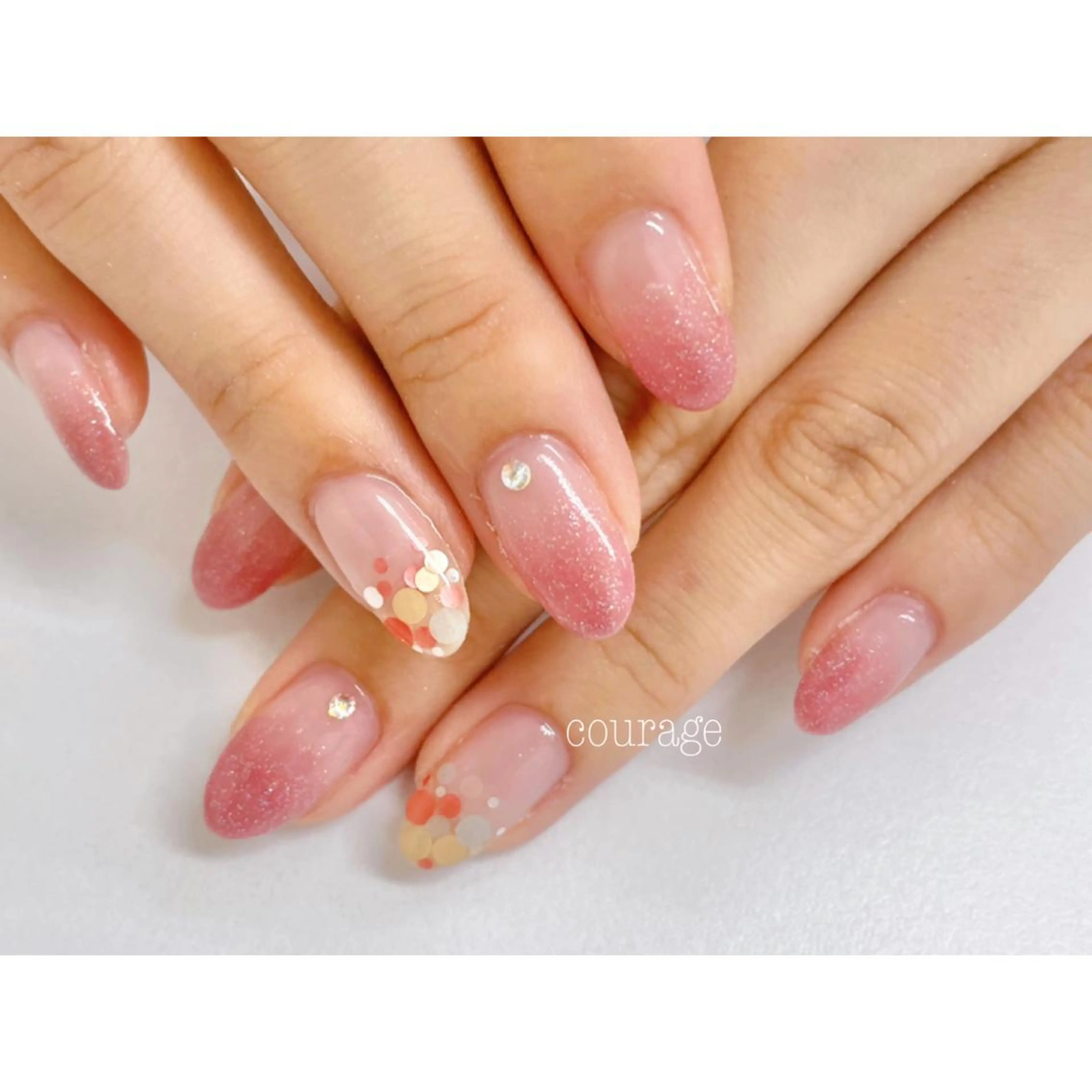 ネイル ハンドネイル ネイルサロンcourage所属・ネイルサロン courageのネイルデザイン