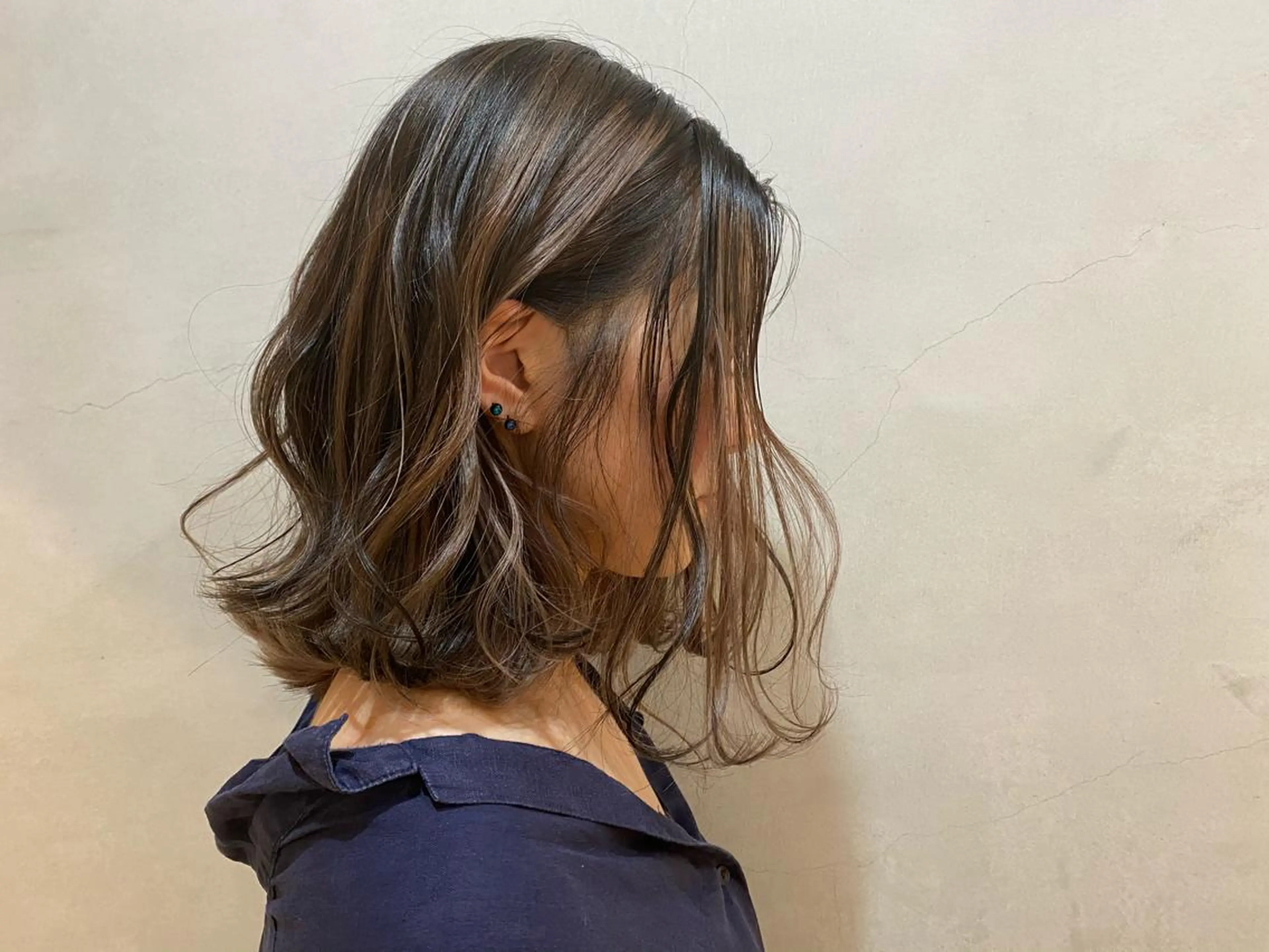 セミロング カラー パーマ ヘアアレンジ メンズ キッズ ヘアカラー トリートメント m sakiのヘアスタイル