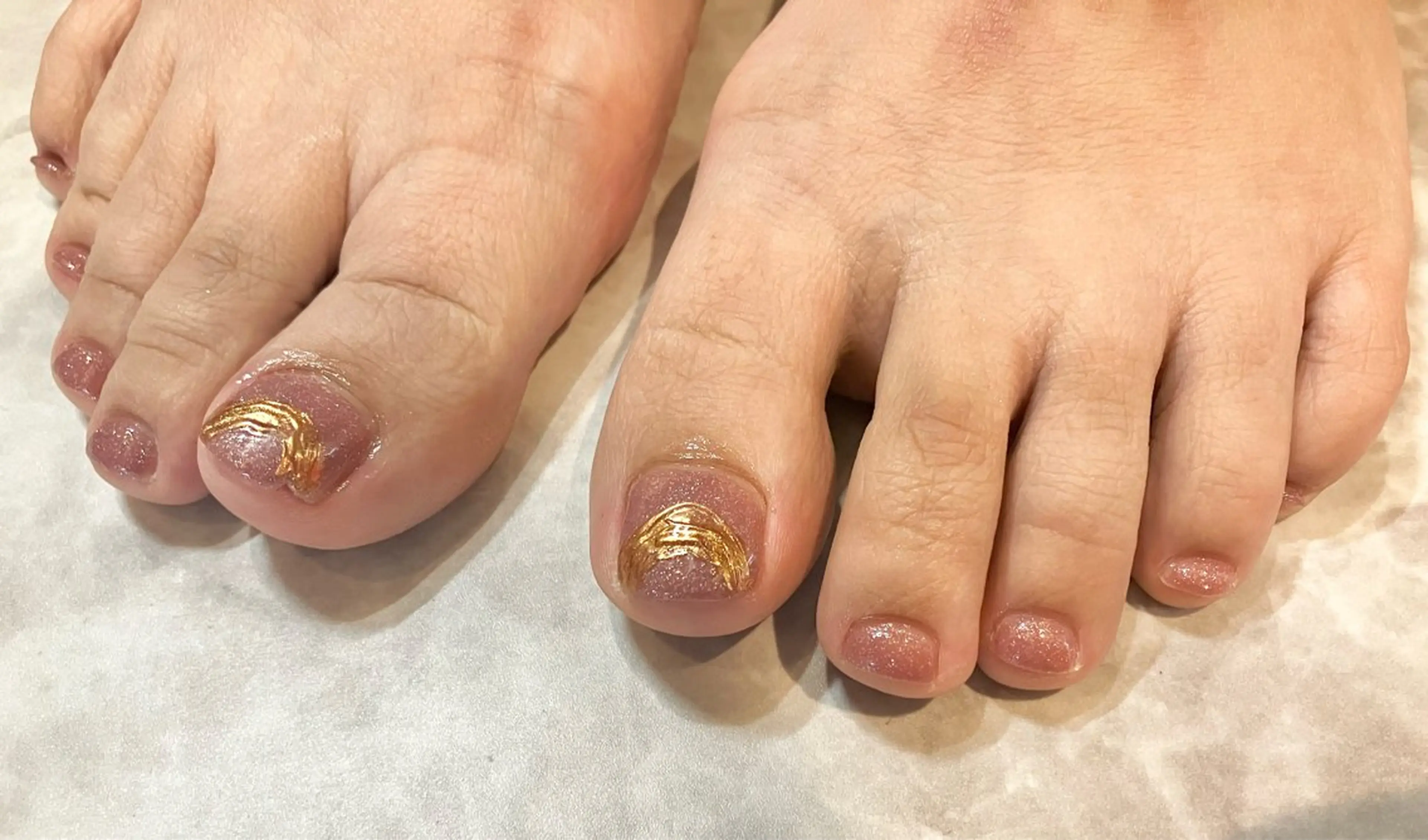 ネイル Rich to 半田店所属・rich to 内田のネイルデザイン