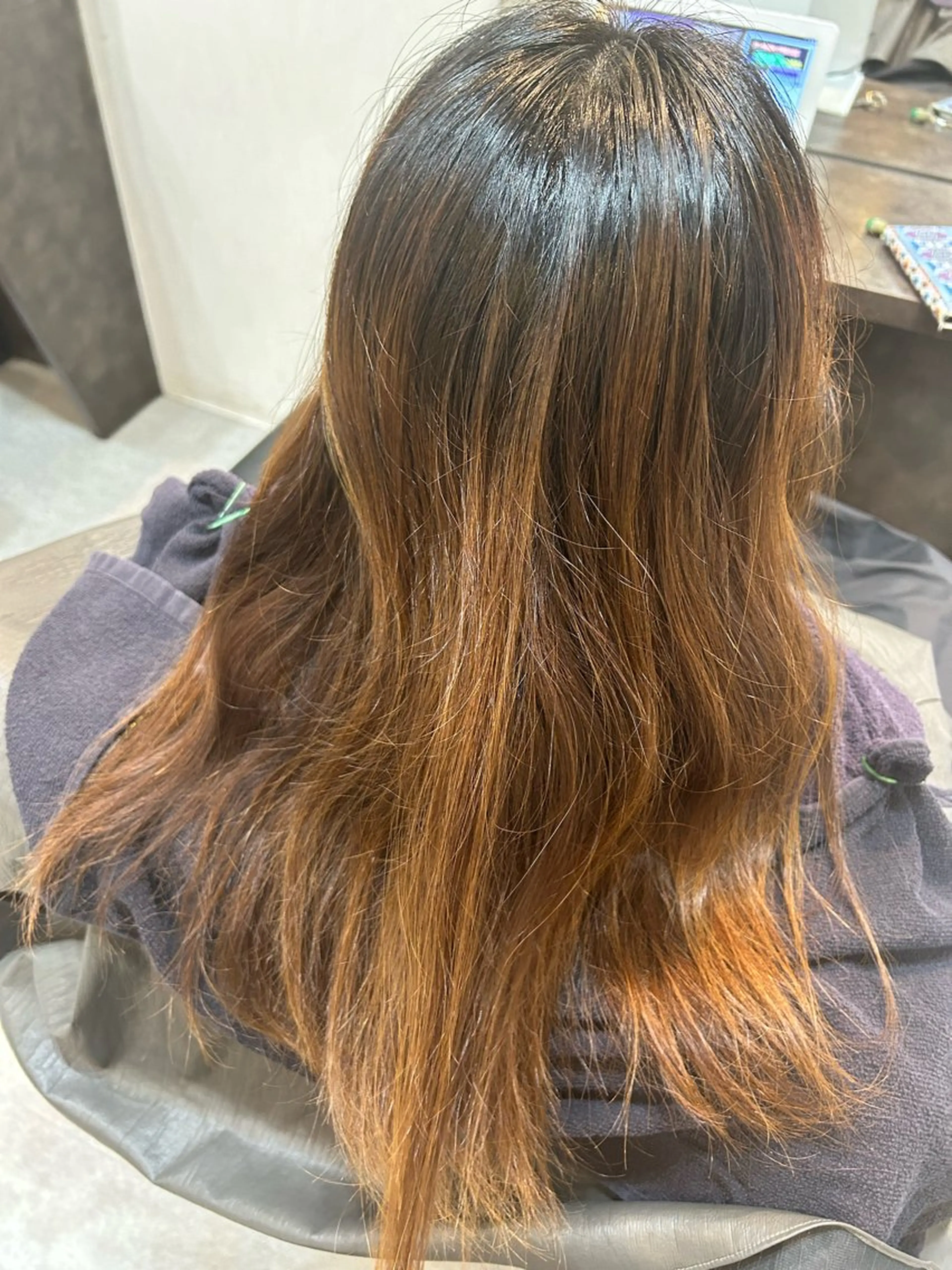 ロング カラー 髪質改善 インテグリ勝原所属・堀野 佑磨のヘアスタイル