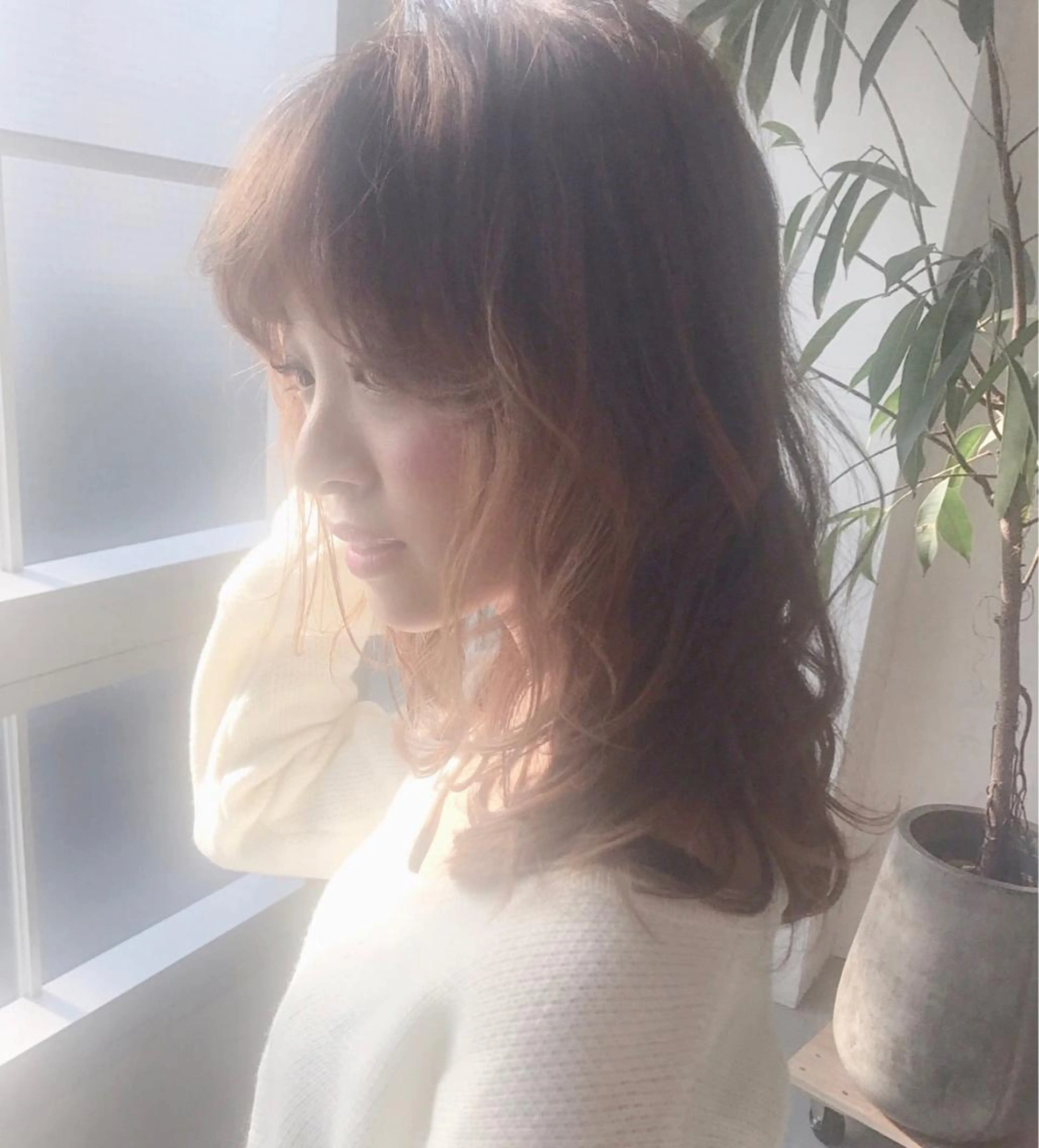 ミディアム カラー ❣️髪質改善特化❣️ カモアオイのヘアスタイル