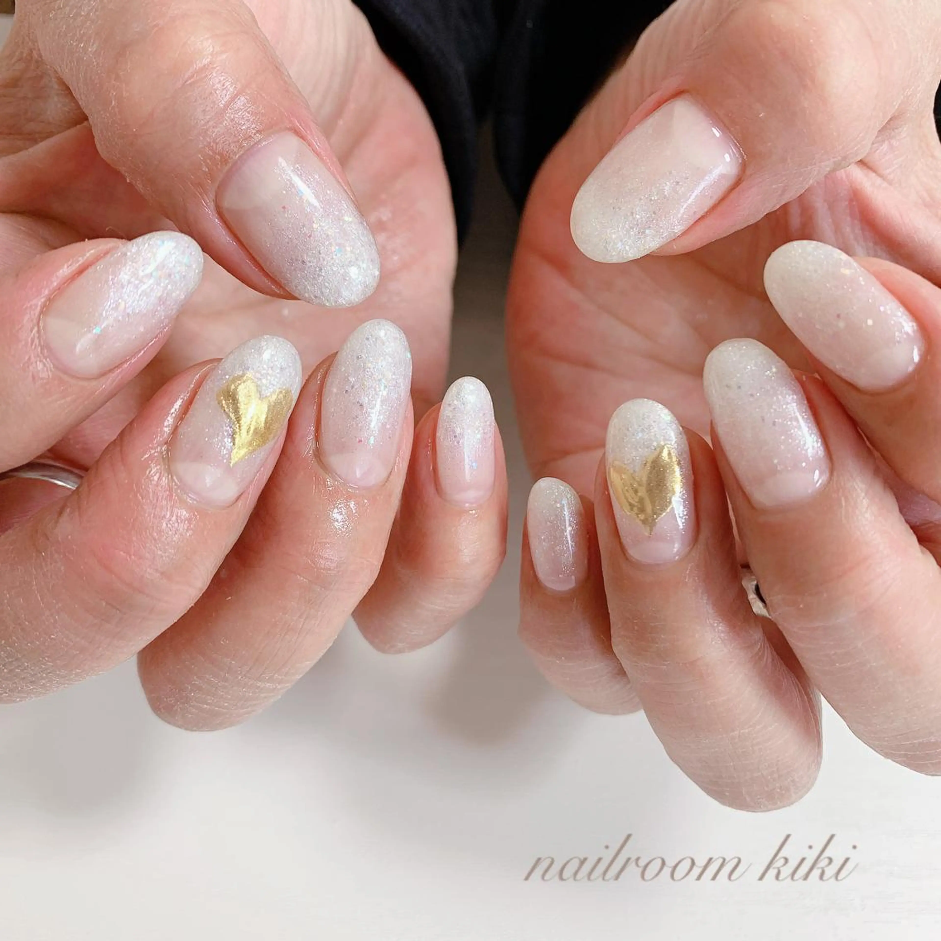 ネイル ミラーネイル Salon de kiki所属・Salonde kikiのネイルデザイン