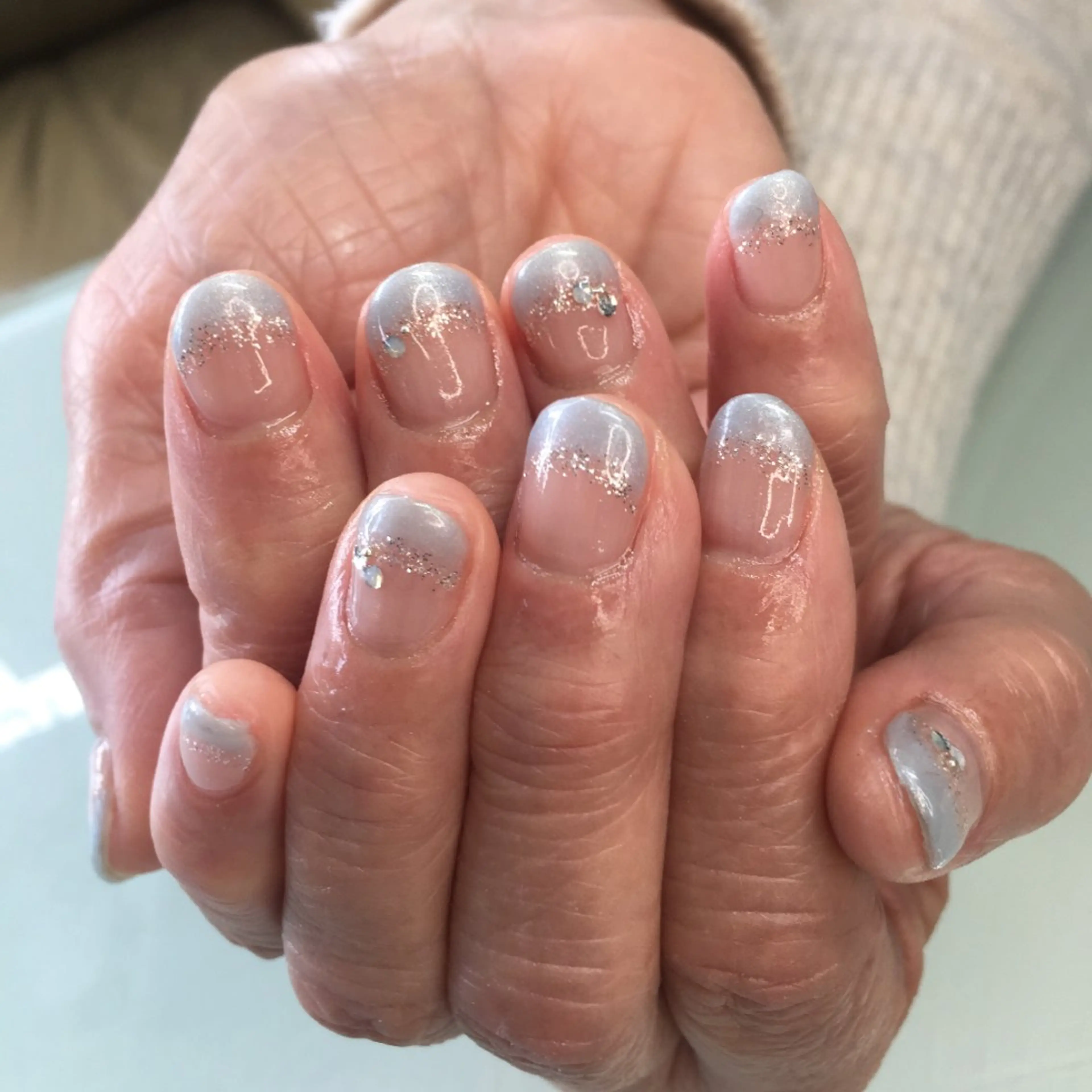 ネイル グラデーション ラメ(グリッター) ストーンネイル ハンドネイル アークス所属・arks nailのネイルデザイン