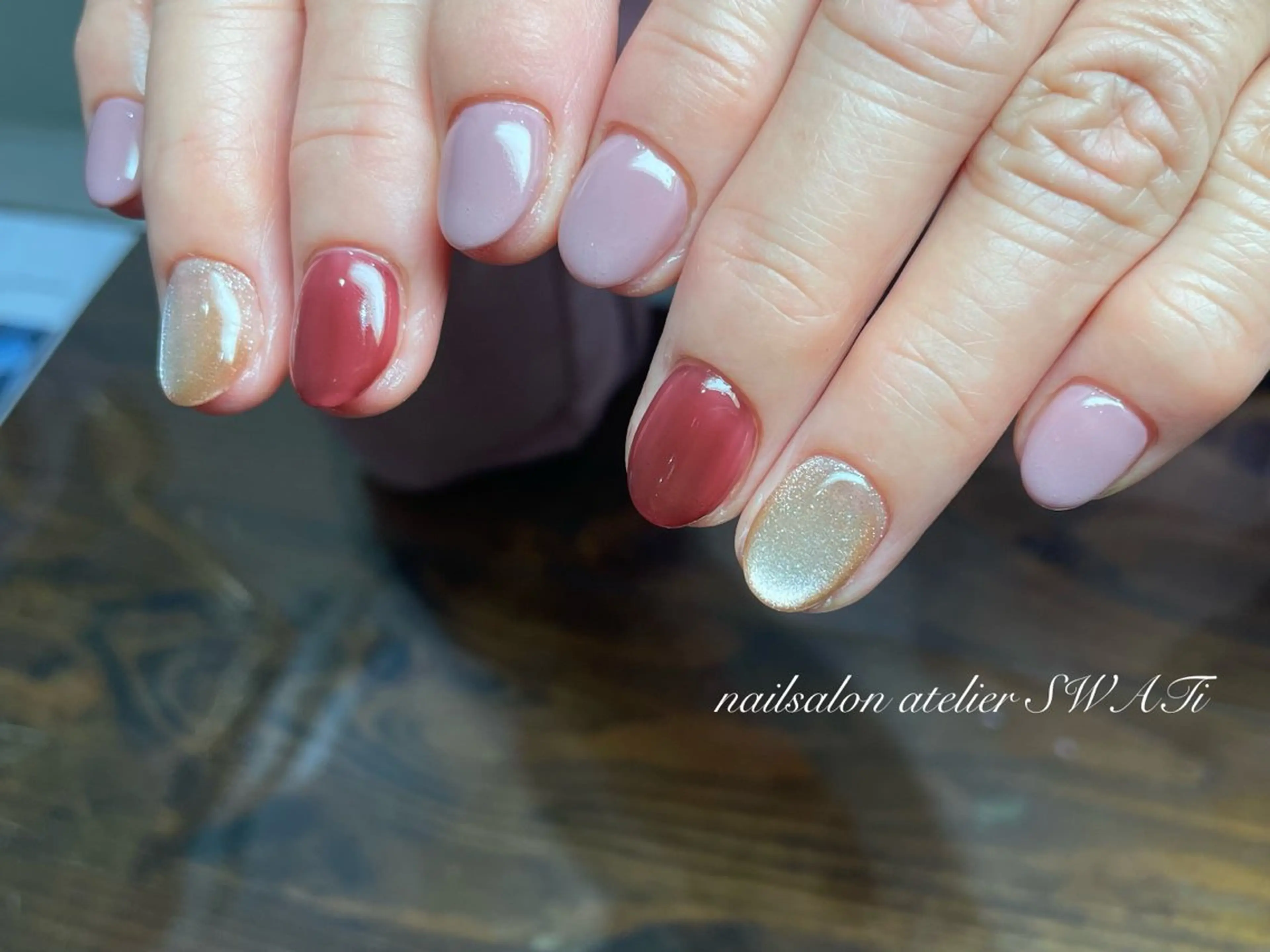 ネイル ジェルネイル マグネットネイル ハンドネイル ヘアーサロン大野所属・nailsalon SWATiのネイルデザイン