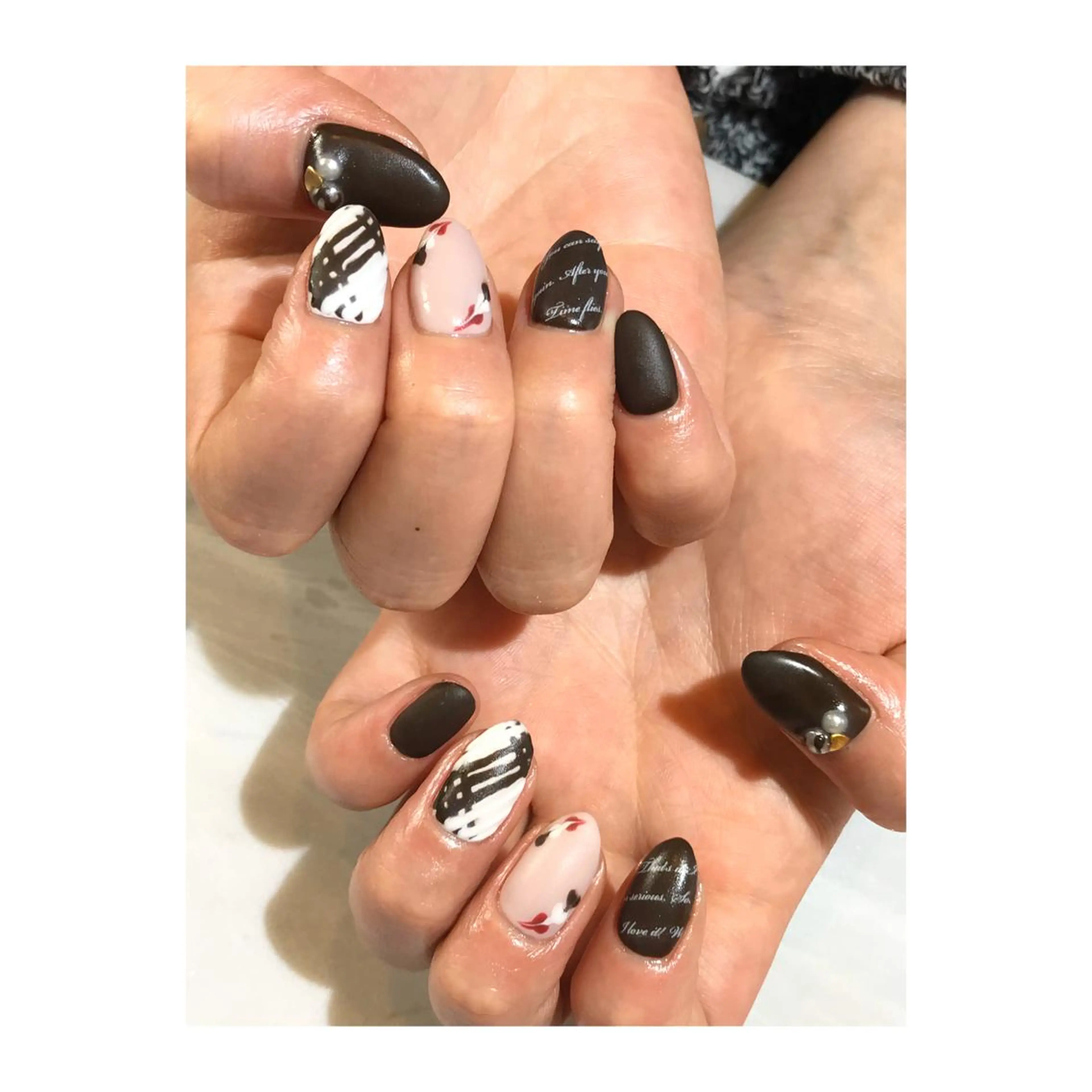 カラー ネイル 関根 未来のネイルデザイン