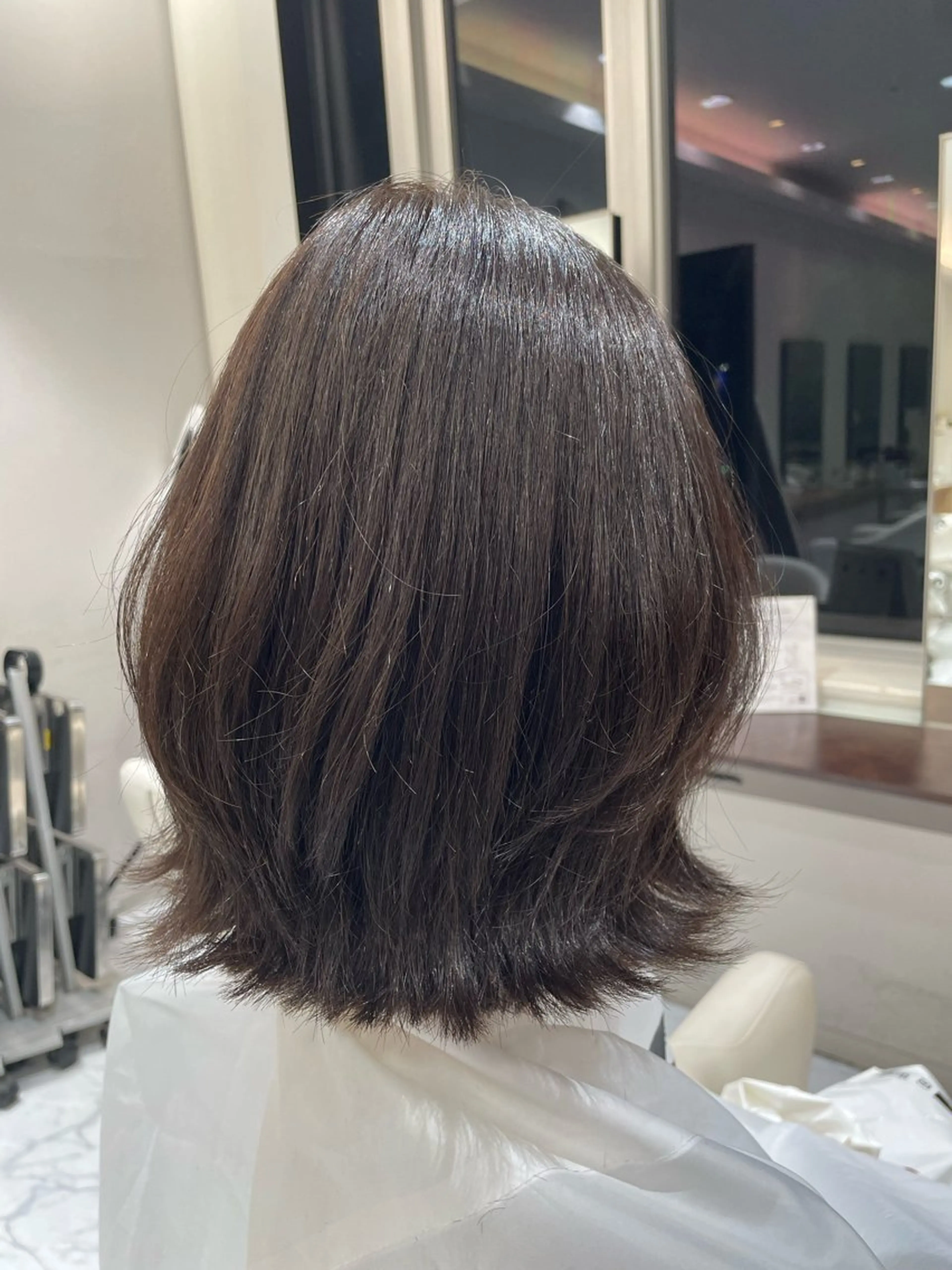 ミディアム レイヤーカット マニクレアーレ北千住店所属・相澤 のりこのヘアスタイル