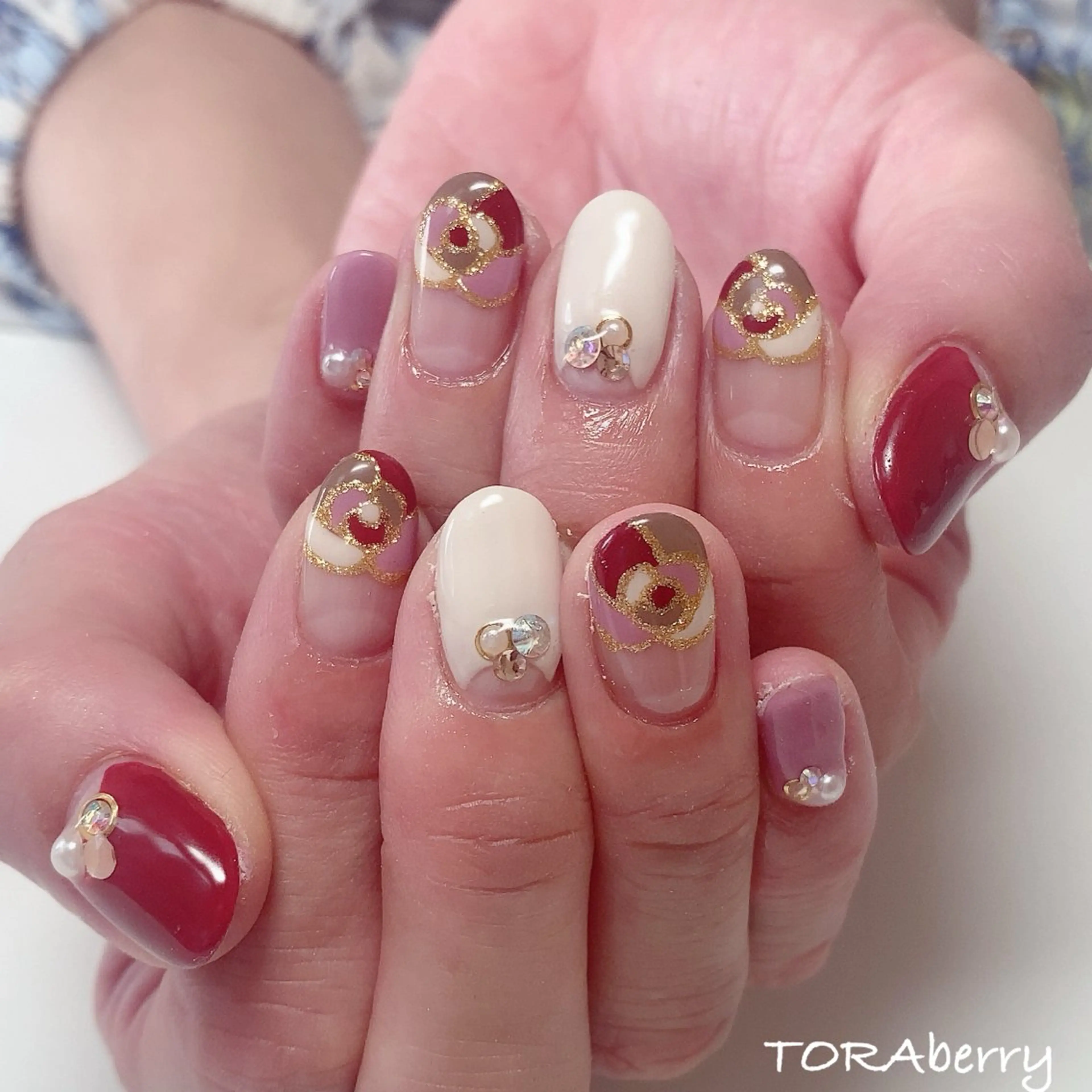 ネイル ハンドネイル ネイリスト なつみのネイルデザイン