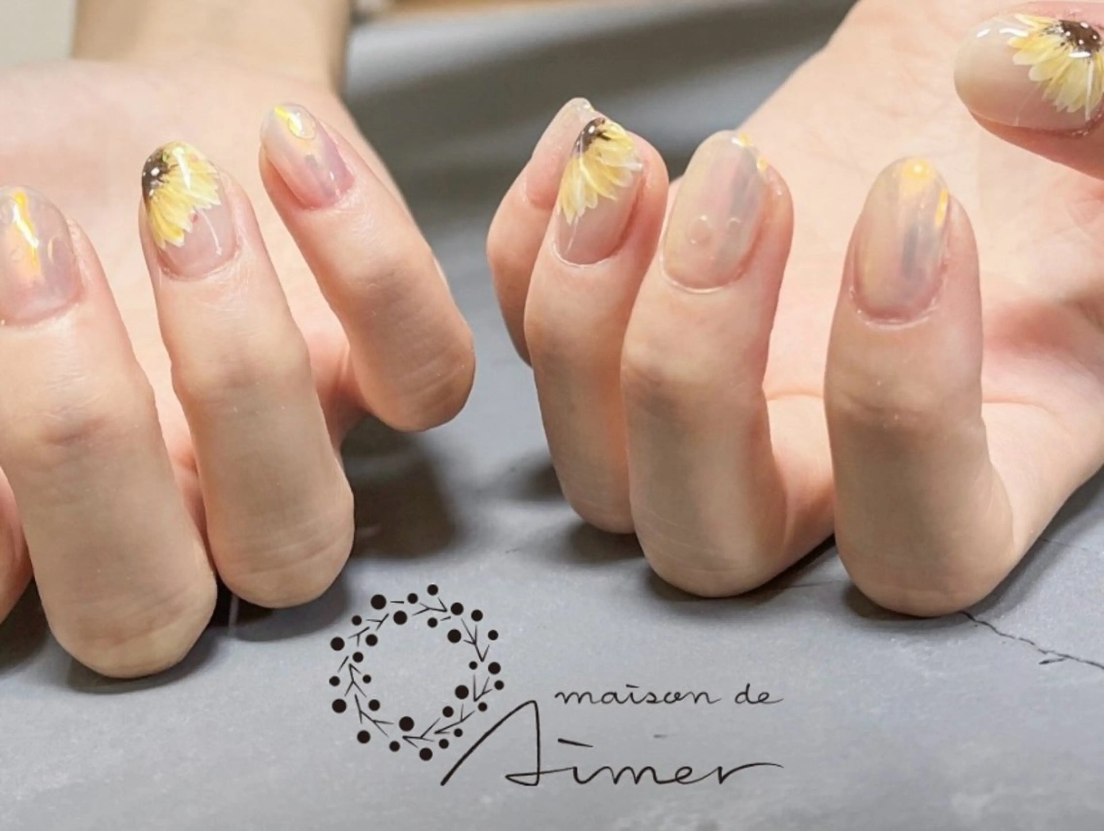 ネイル アートネイル フラワーネイル maison de Aimerのネイルデザイン