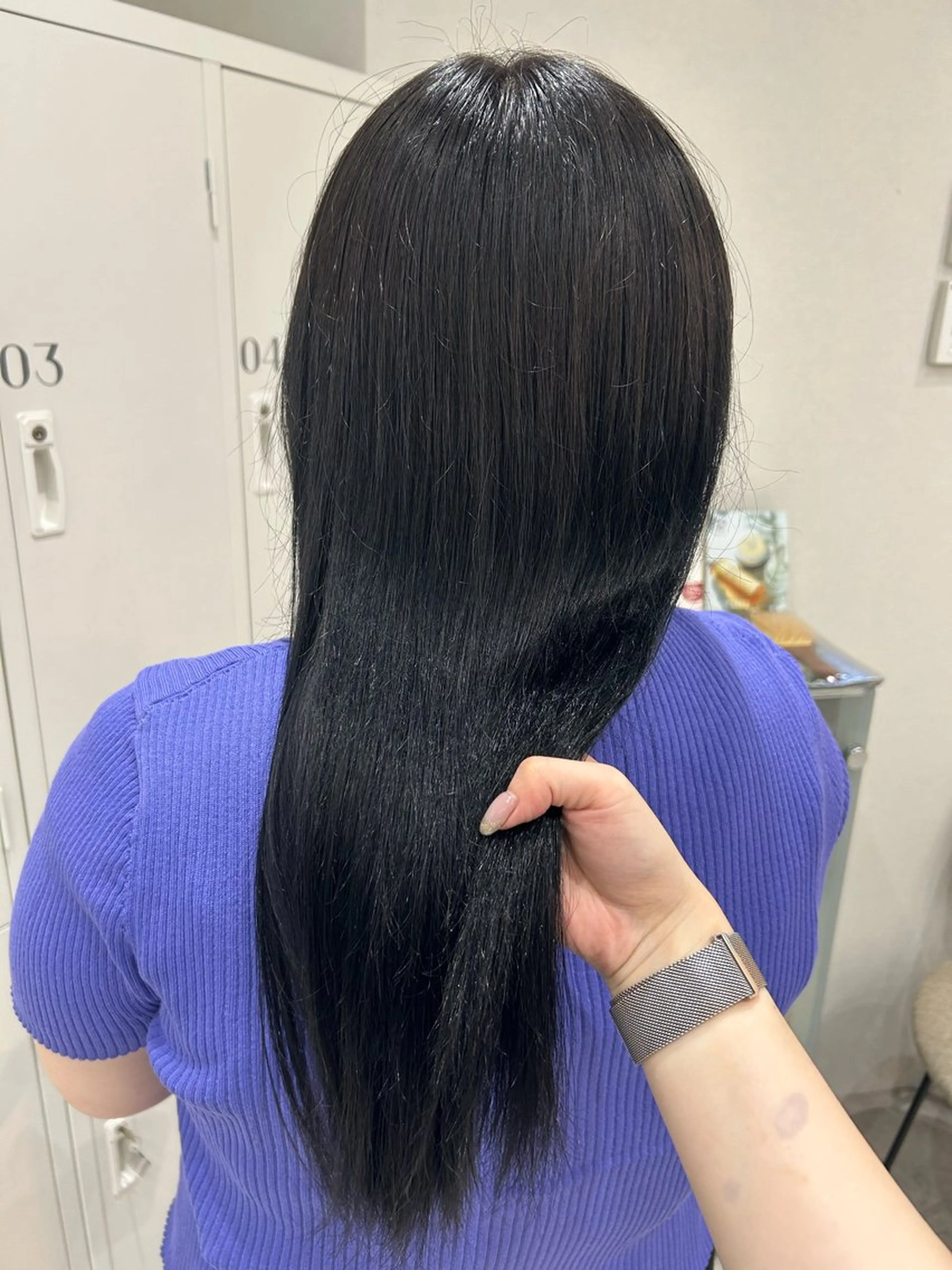 ミディアム カラー ヘアアレンジ 黒髪 ブルーカラー ブルーブラック ヘアカラー ボブ /ニュアンス/ satomi🧸💖のヘアスタイル