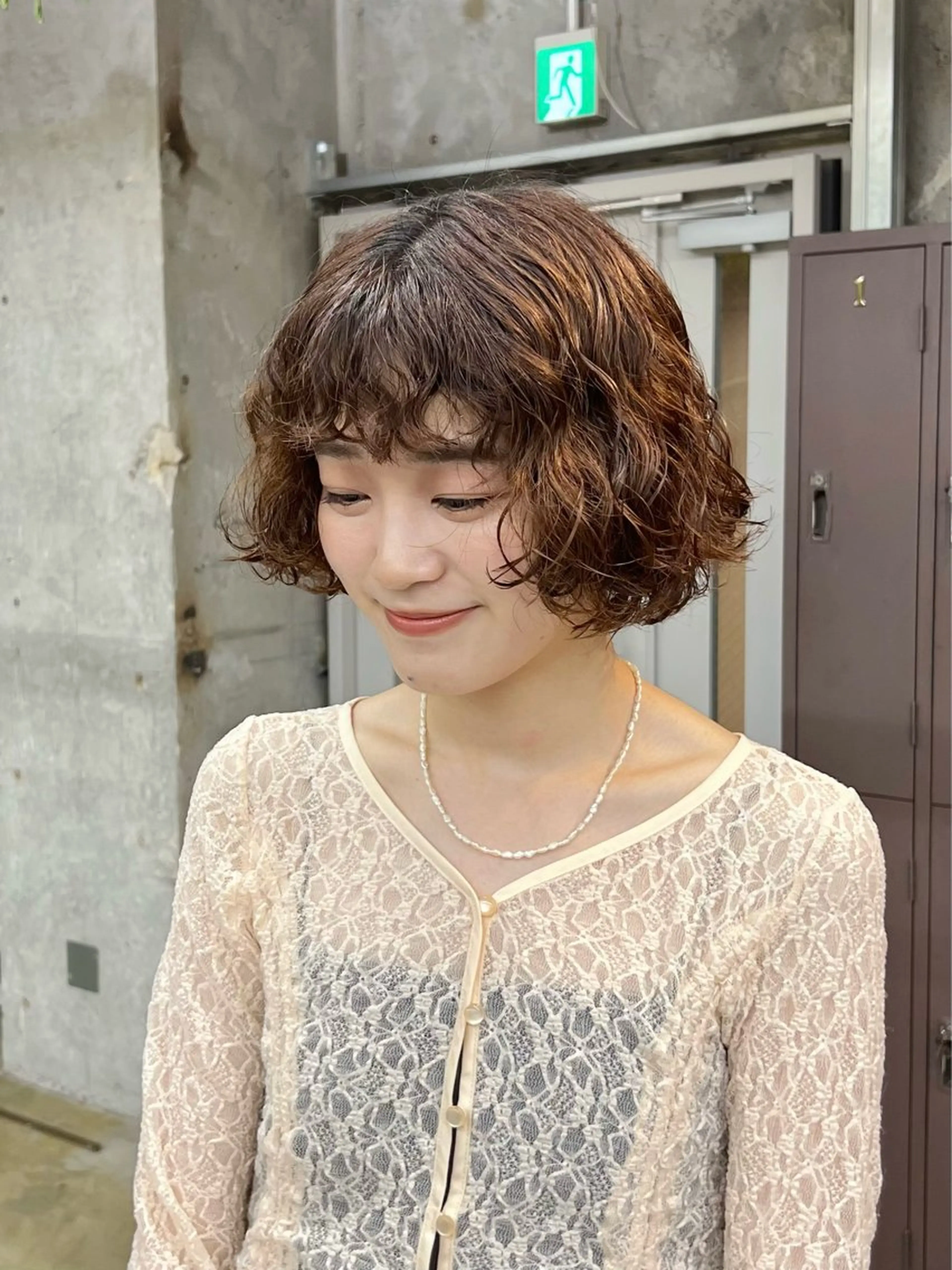 ミディアム パーマ era所属・azumi/ボブ/暖 色/オリーブ/縮毛のヘアスタイル