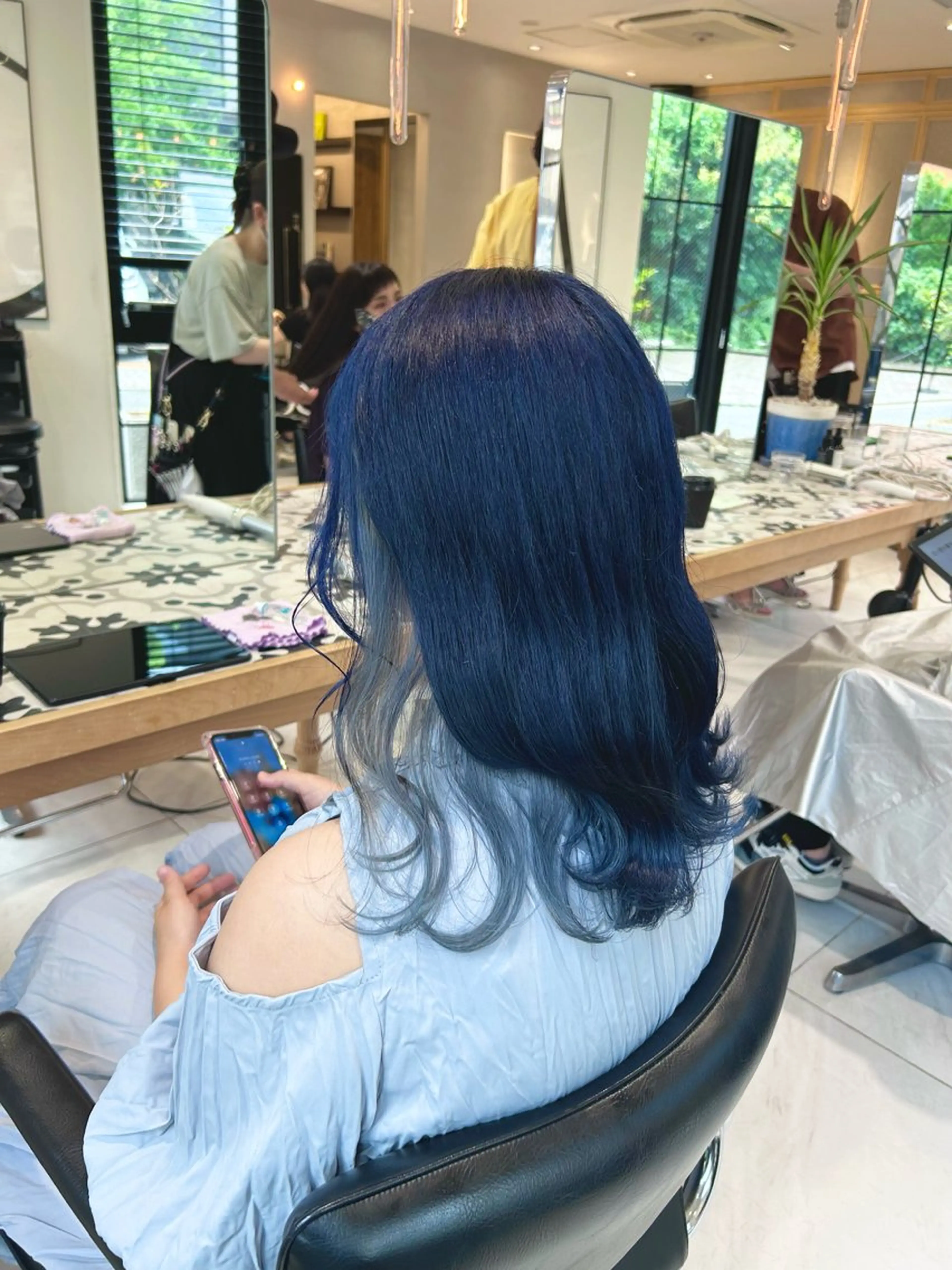 ロング カラー レイヤー小顔ショート 吉田ジョウのヘアスタイル