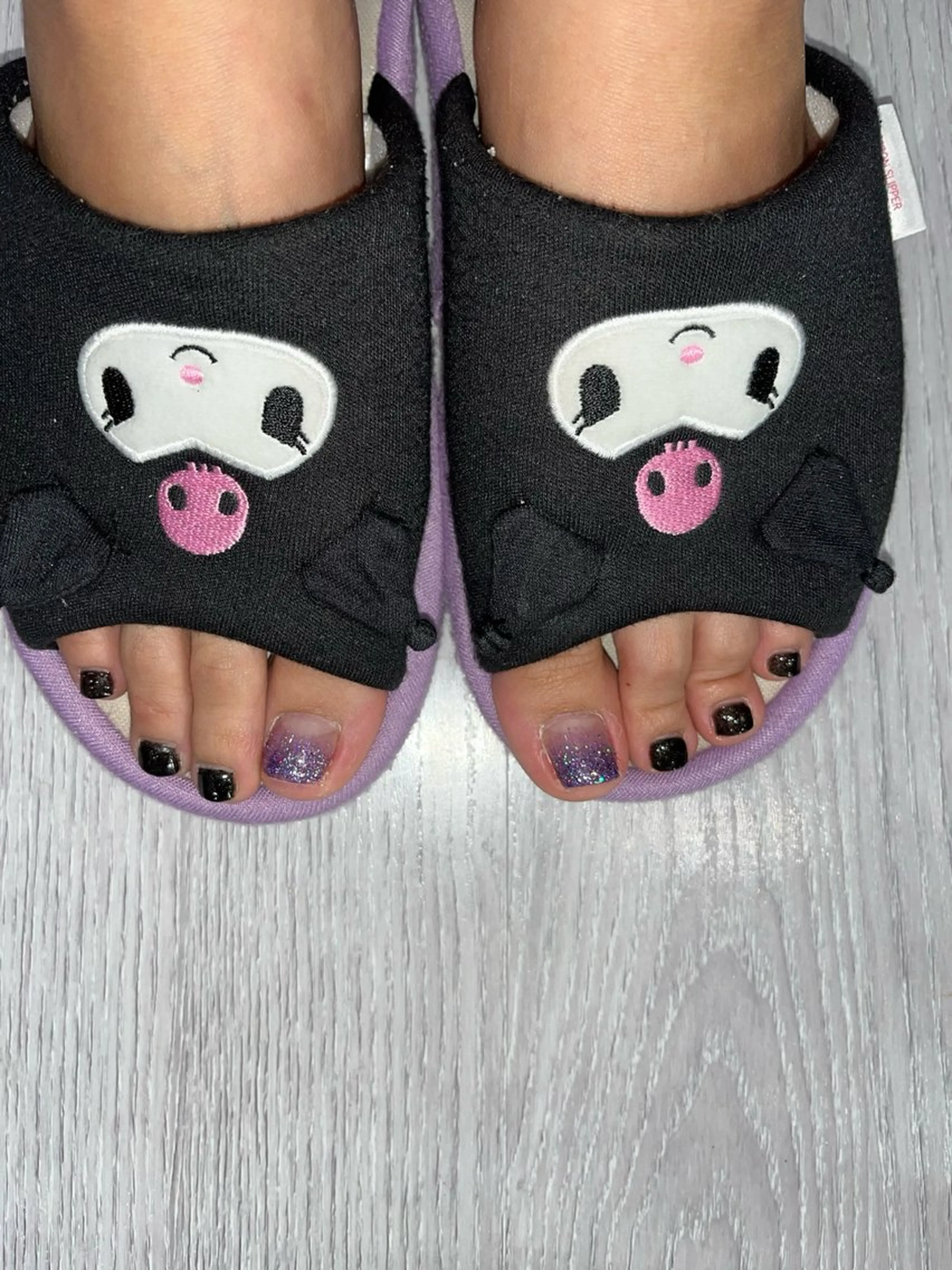 ネイル 崎間 華綸のネイルデザイン