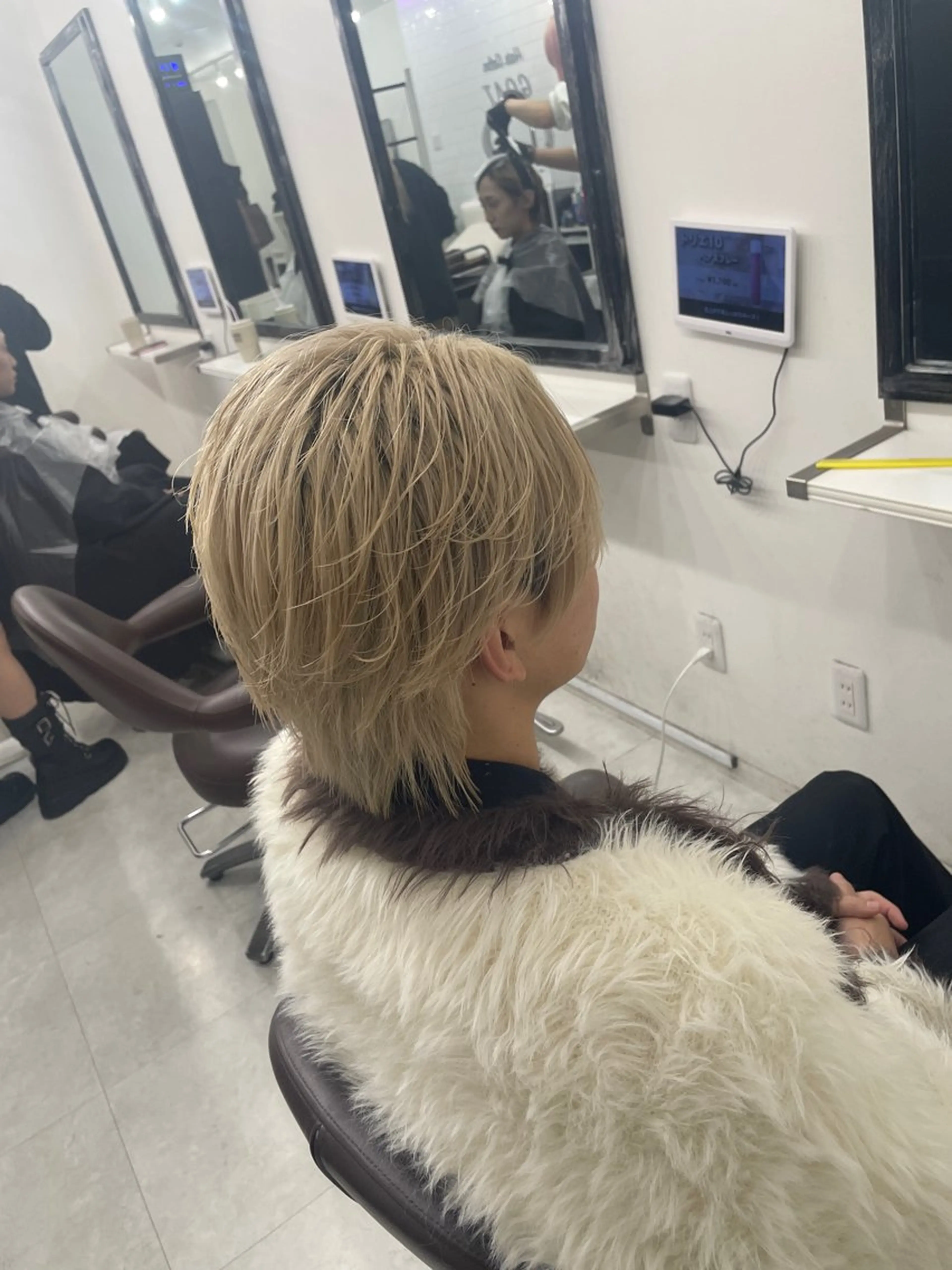 ショート ヘアカラー 田中 翔覇のヘアスタイル