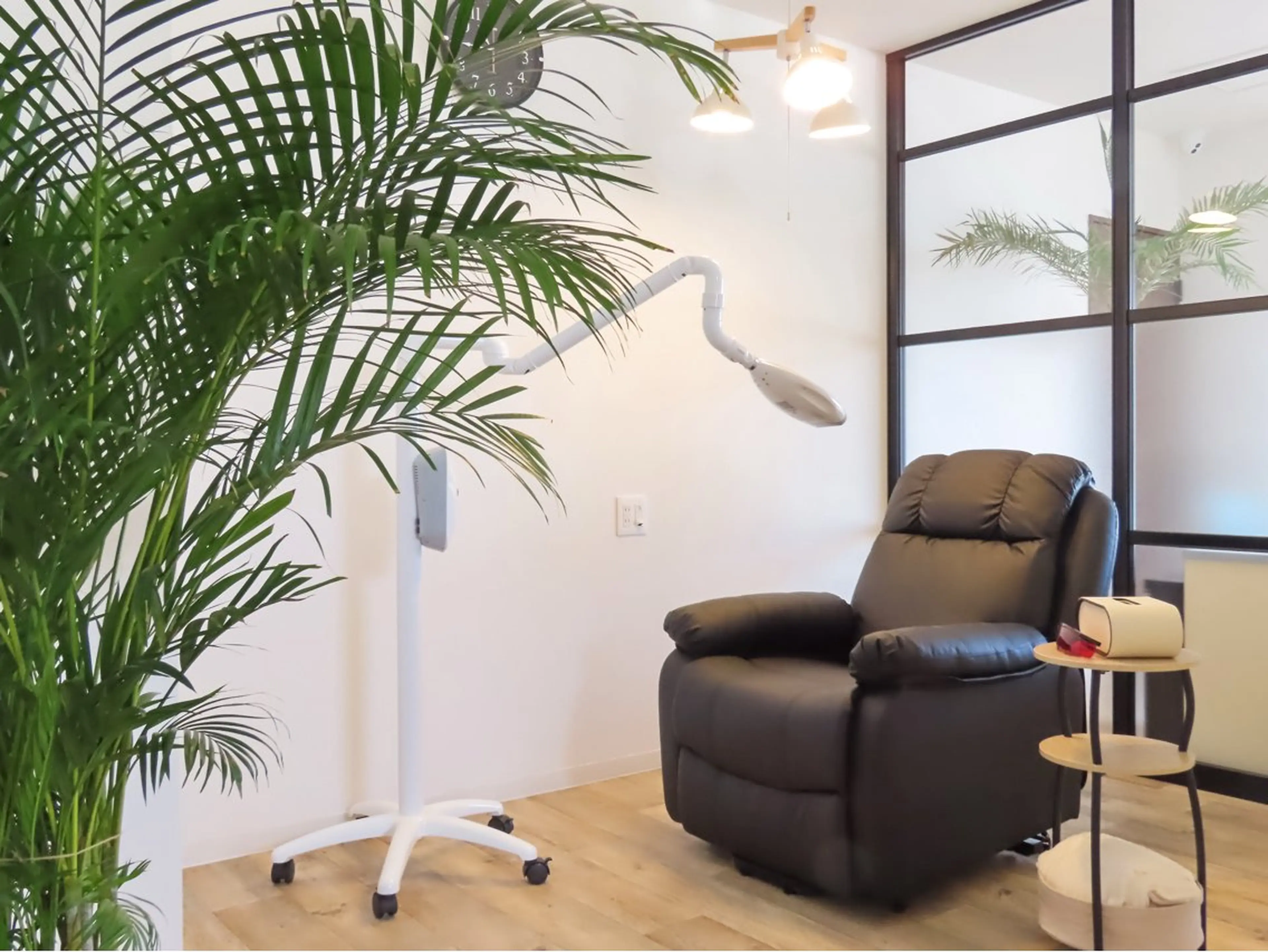 メンズ ホワイトニングサロン Ecru所属・ホワイトニングサロン Ecru エクリュのその他イメージ