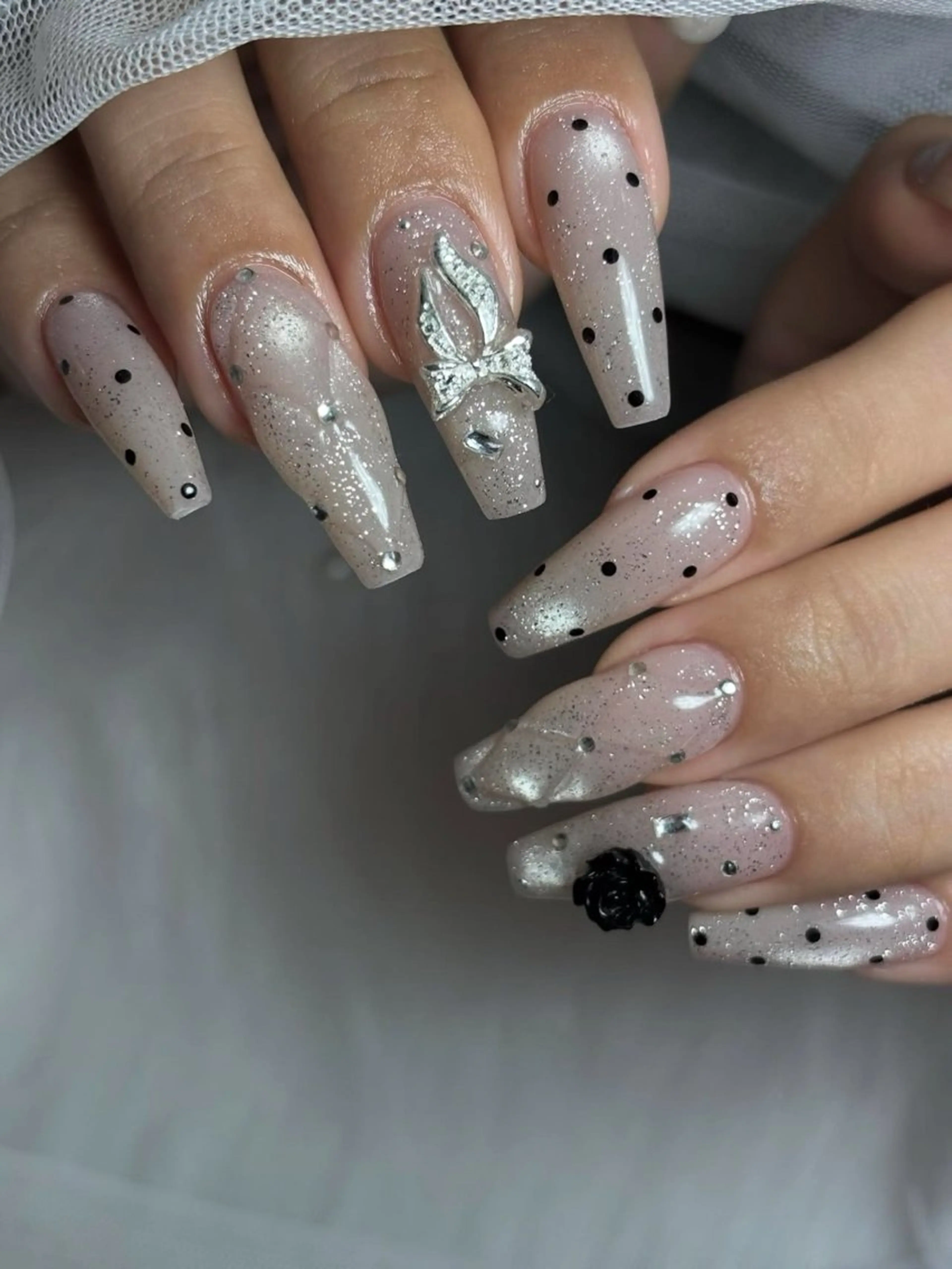 ネイル アートネイル 長さ出し ジェルネイル マグネットネイル ニュアンスネイル ハンドネイル KIM キムのネイルデザイン