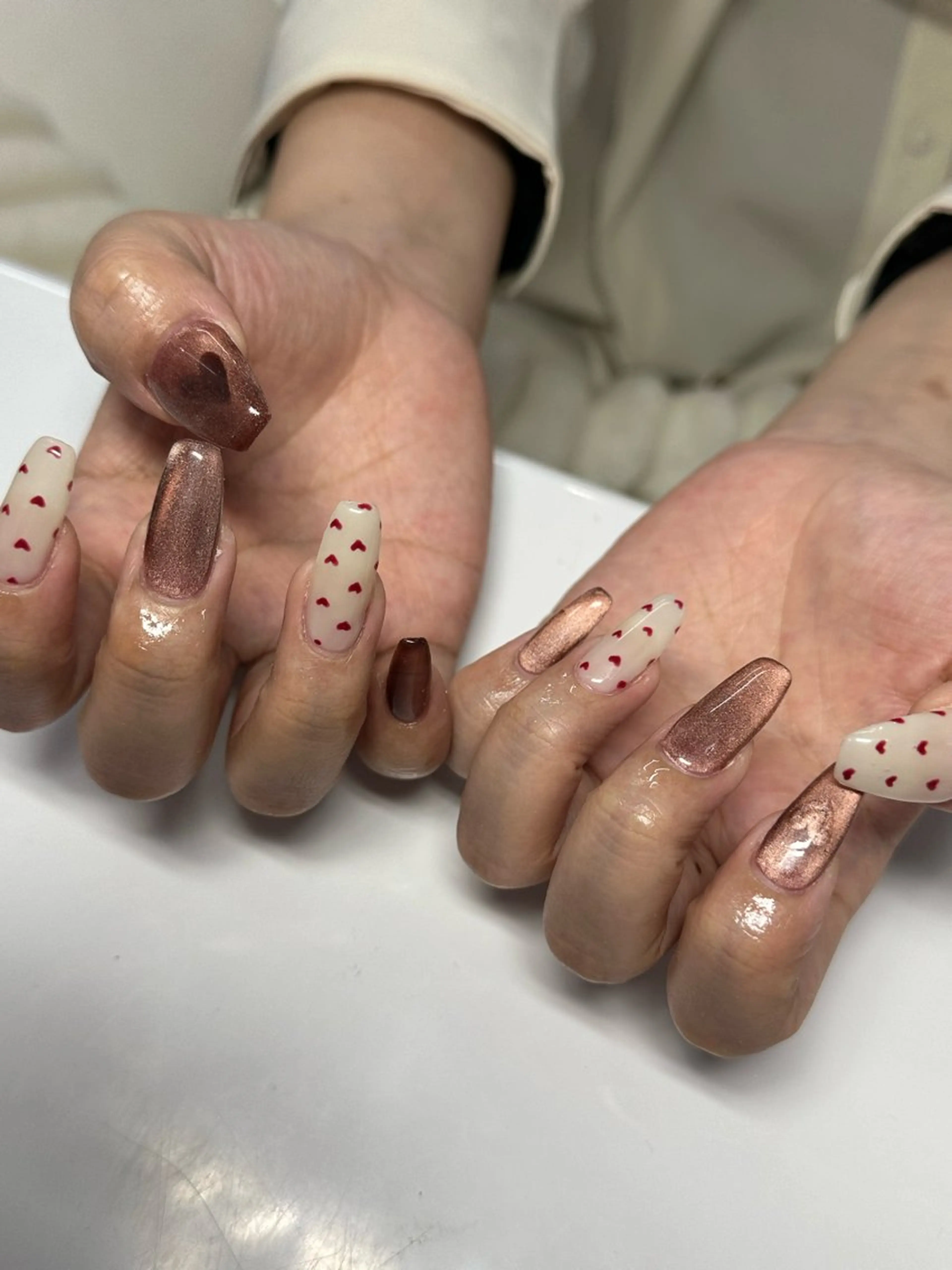 ネイル ハート ハンドネイル WOLTOKYO yunaのネイルデザイン