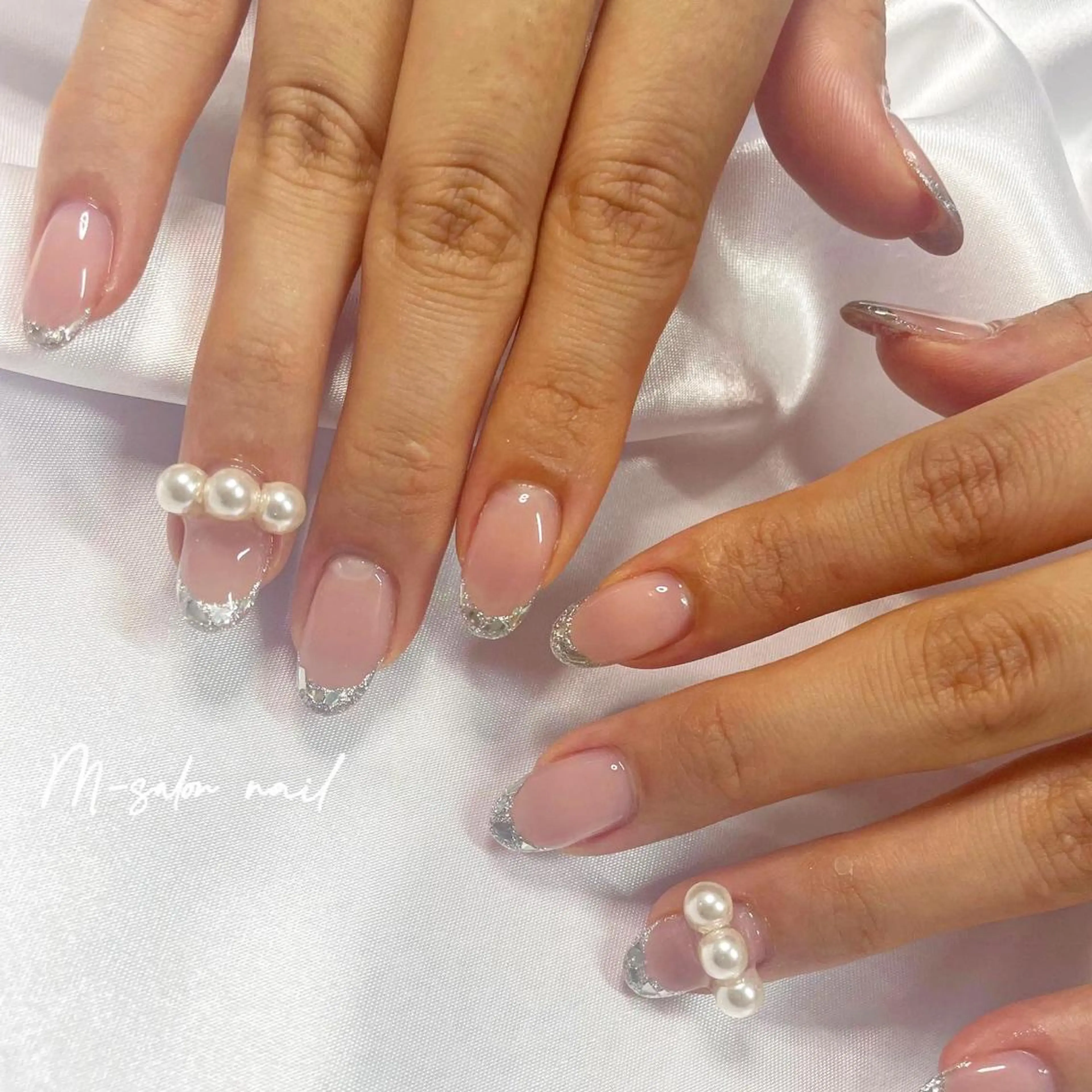 ネイル フレンチネイル ガラスフレンチ 韓国/網紅/パーツ M-salonのネイルデザイン