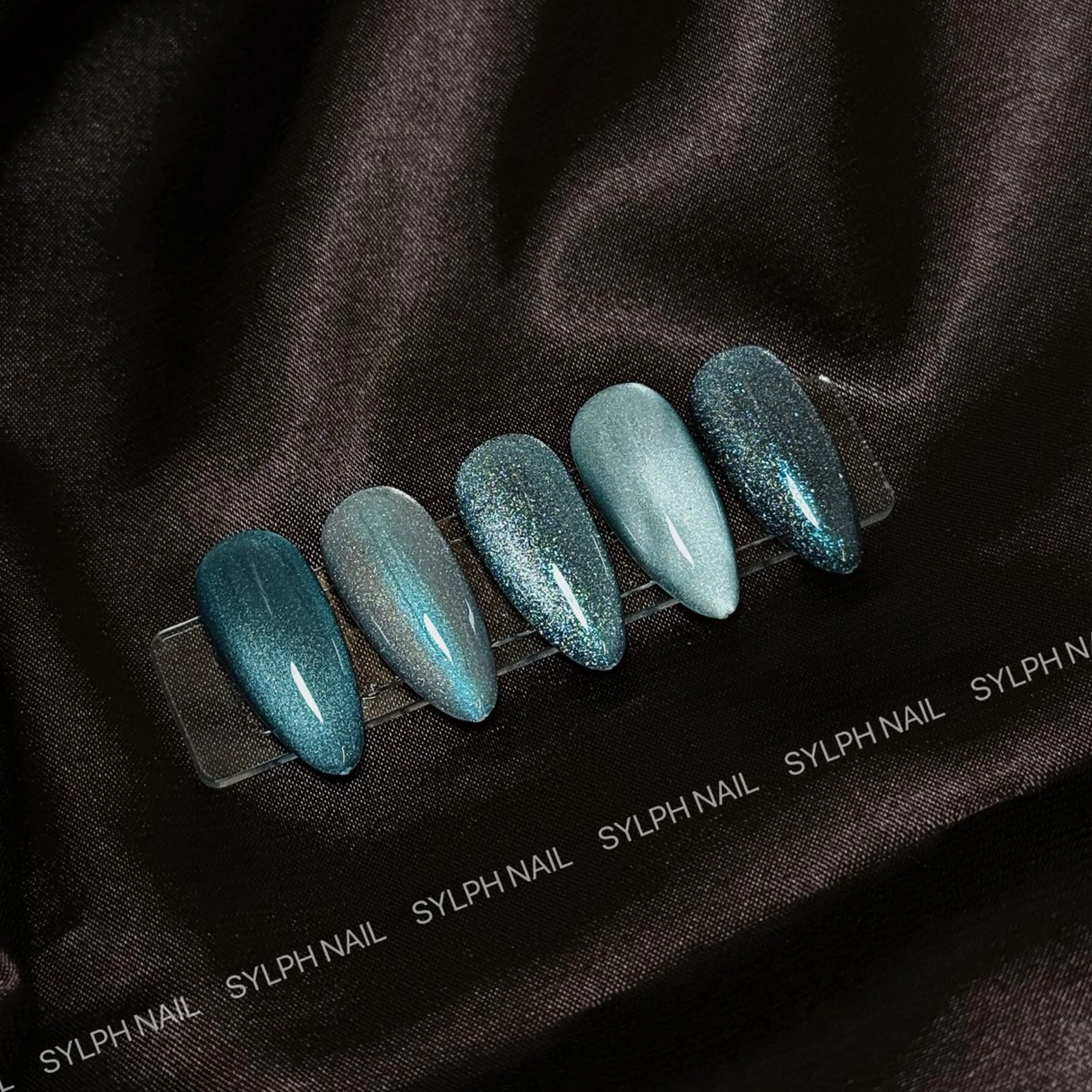 ネイル ハンドネイル Trend Nail シルフのネイルデザイン