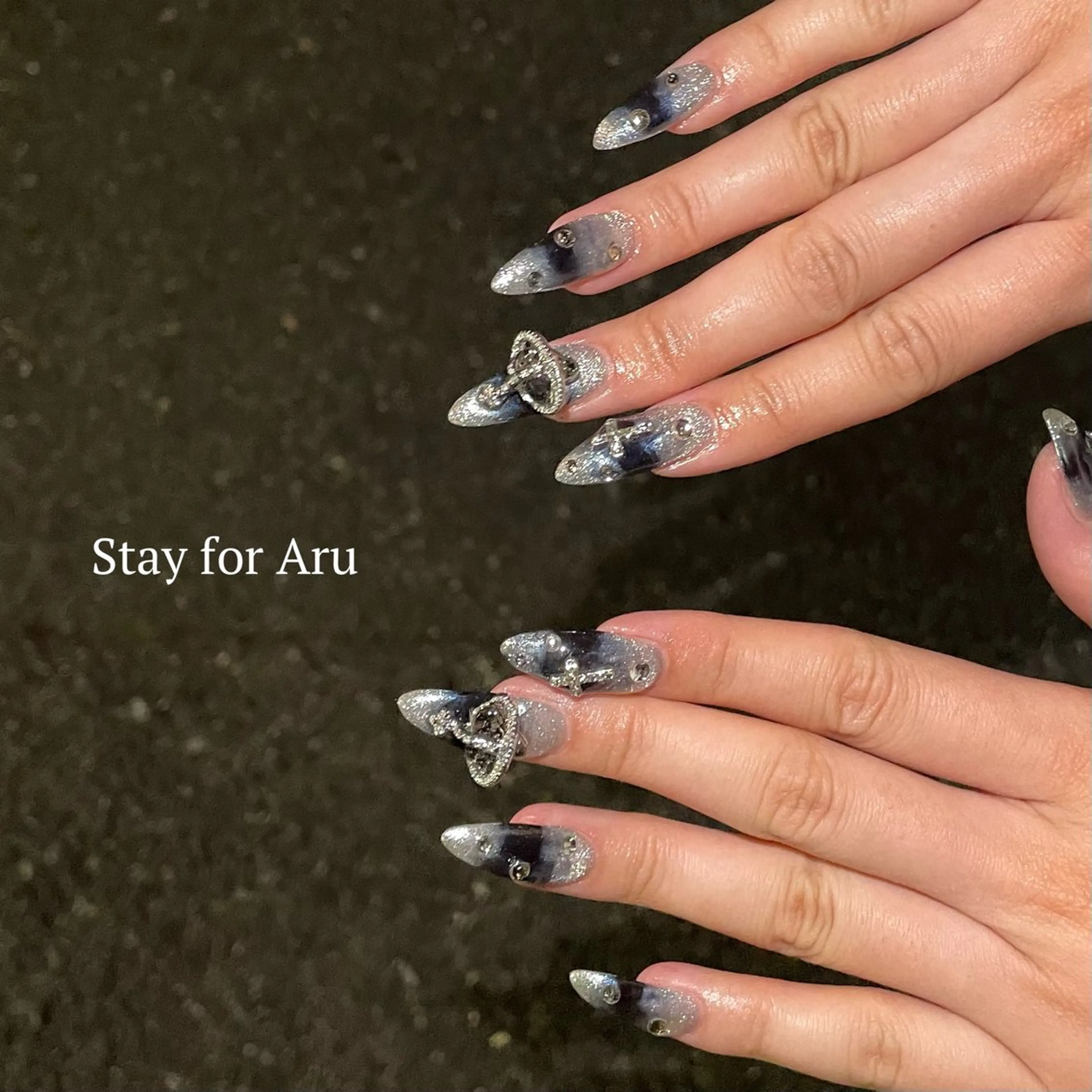 ネイル シルバー ハンドネイル Stay for Aruのネイルデザイン