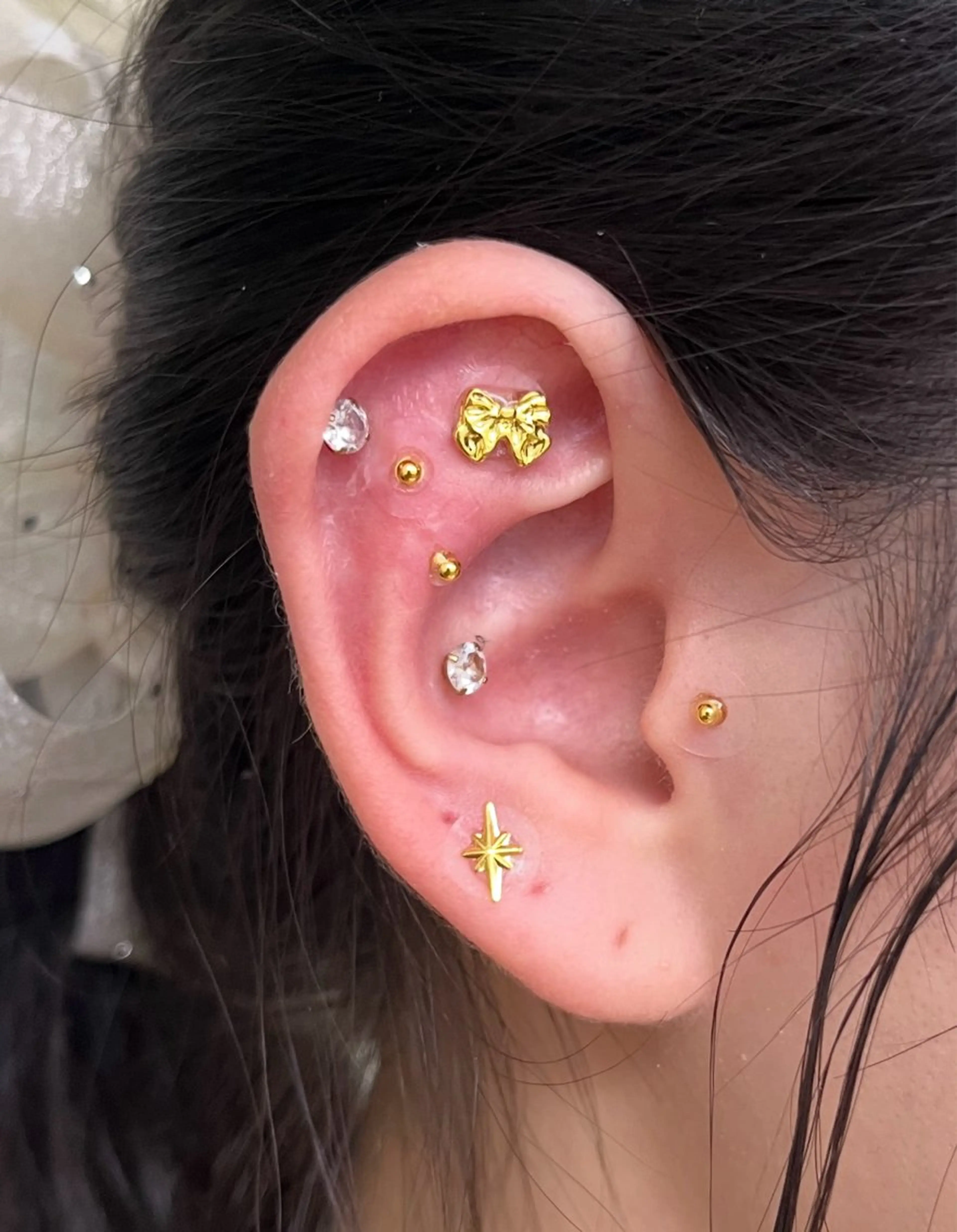 イベント前にオススメ‼️✨耳ツボジュエリー10粒👂🏻💎(右耳5粒、左耳5粒)の写真