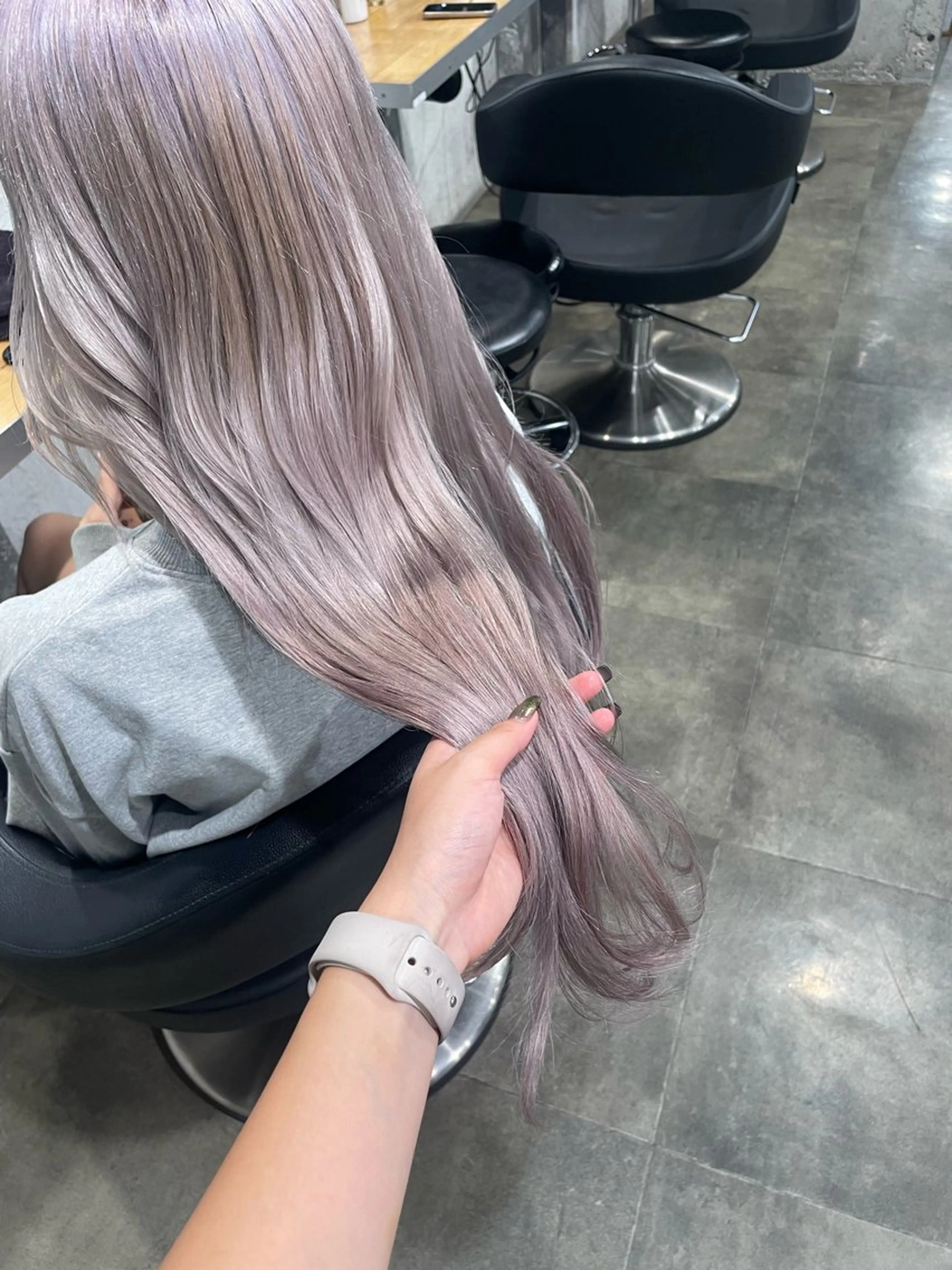 ロング カラー ヘアカラー ハイトーンブロンド 横浜💞ミオのヘアスタイル