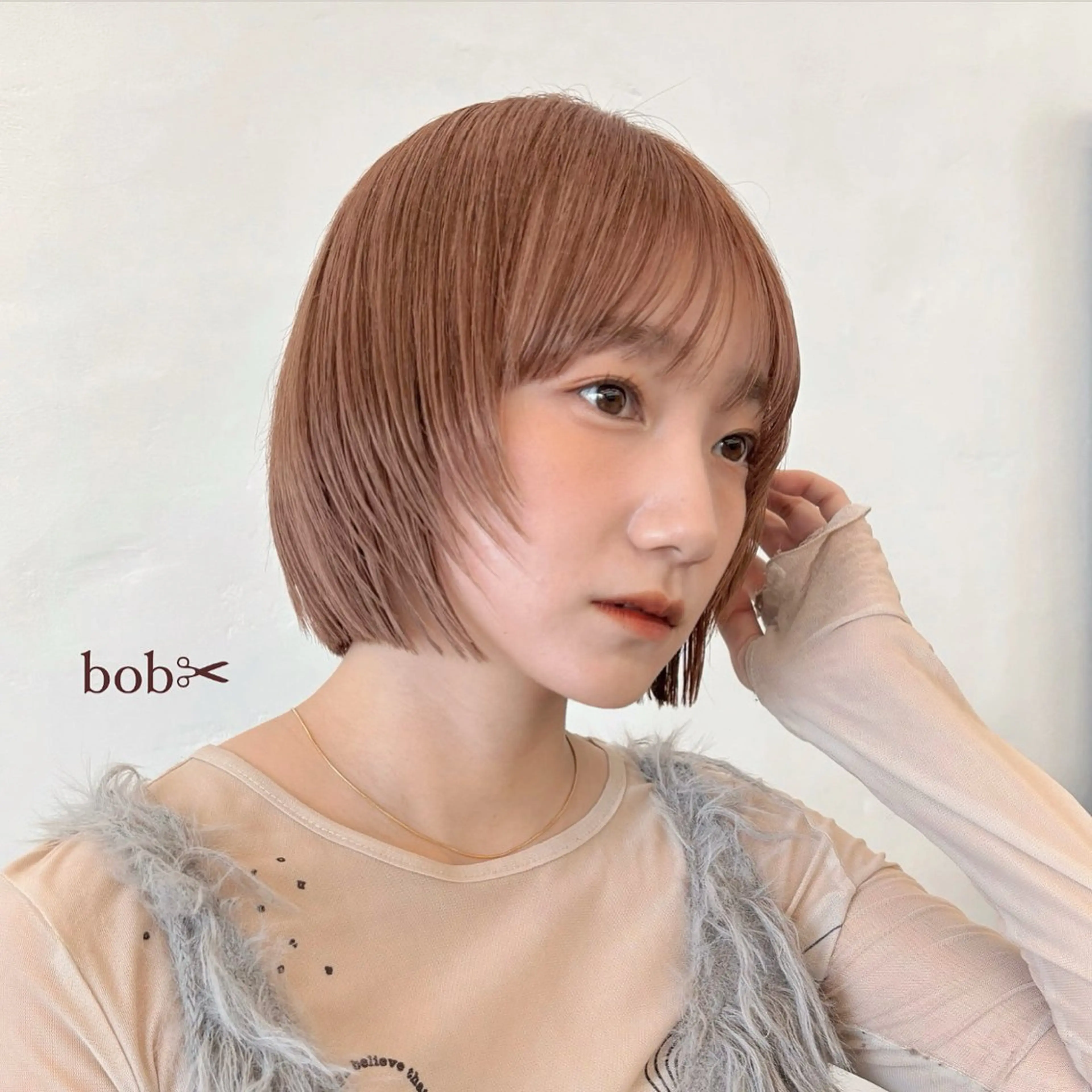 ショート カラー ヘアアレンジ 顔周りカット レイヤーカット 🌱ボブ/レイヤー/ ベージュ/あやみ✨のヘアスタイル