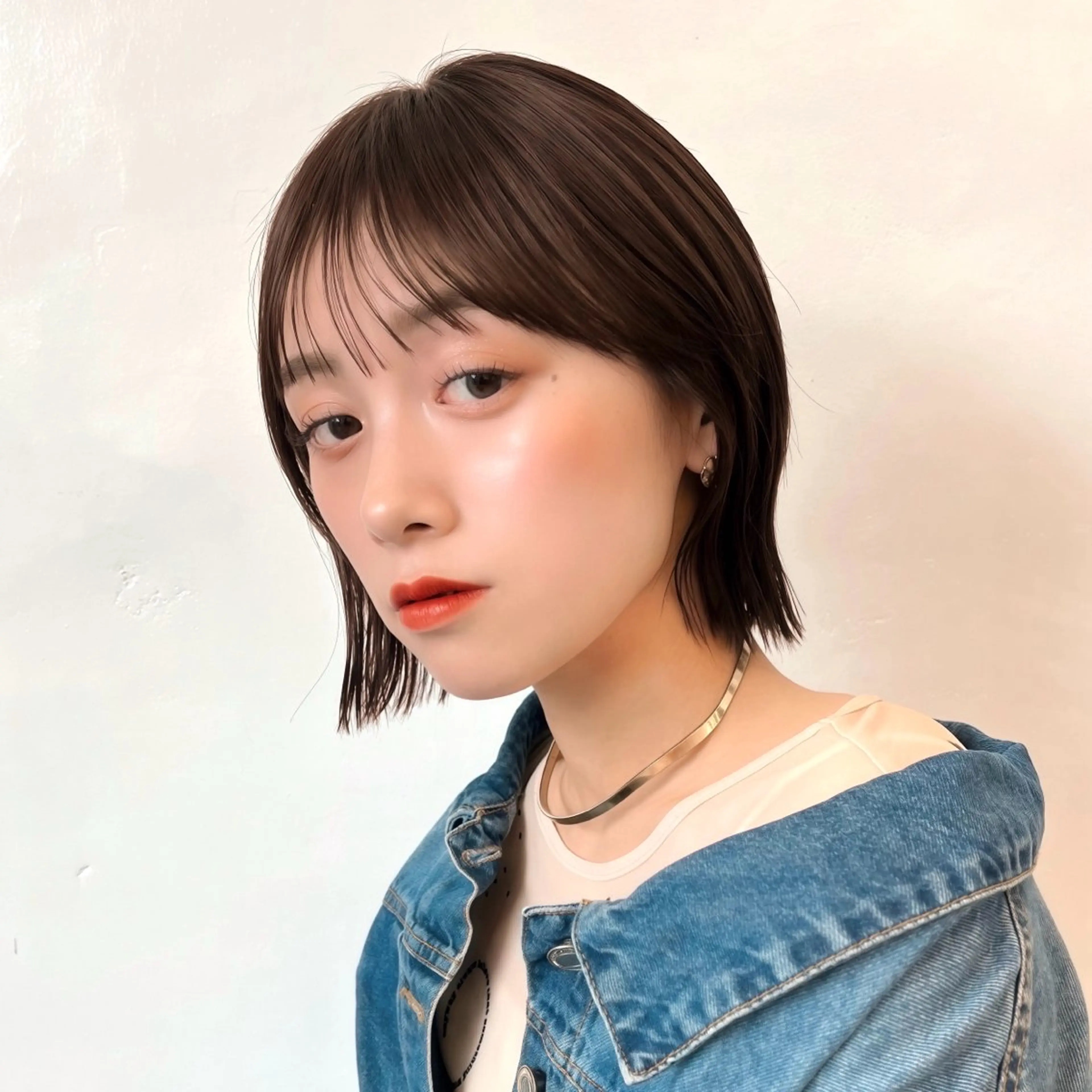 ミディアム カラー ヘアアレンジ 切りっぱなしボブ 透明感カラー グレージュ ボブ カット ヘアカラー トリートメント 🌱ボブ/レイヤー/ ベージュ/あやみ✨のヘアスタイル
