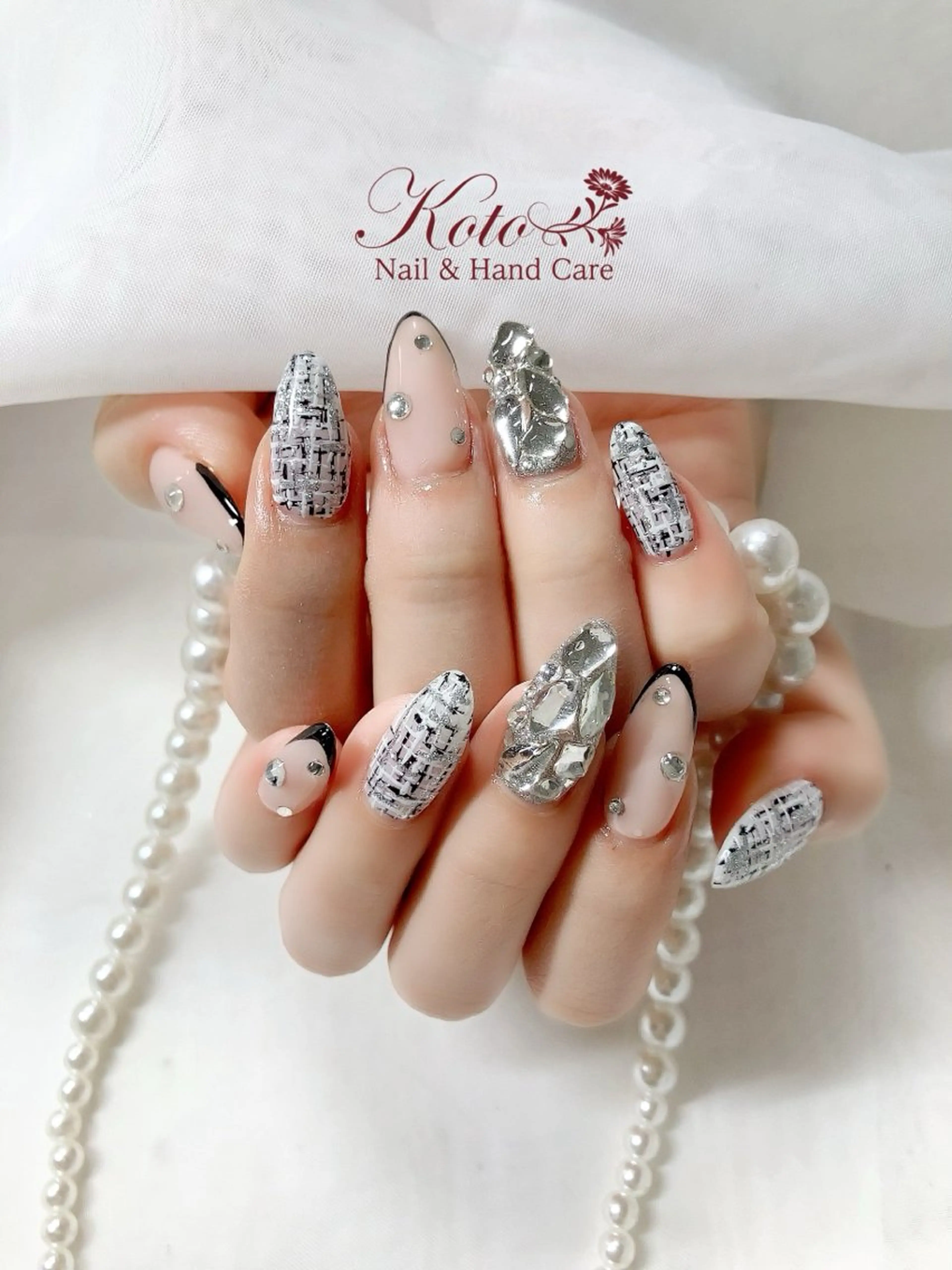 ネイル 長さ出し ジェルネイル 持ち込み ニュアンスネイル 赤色 ハンドネイル Nail Salon KOTOのネイルデザイン
