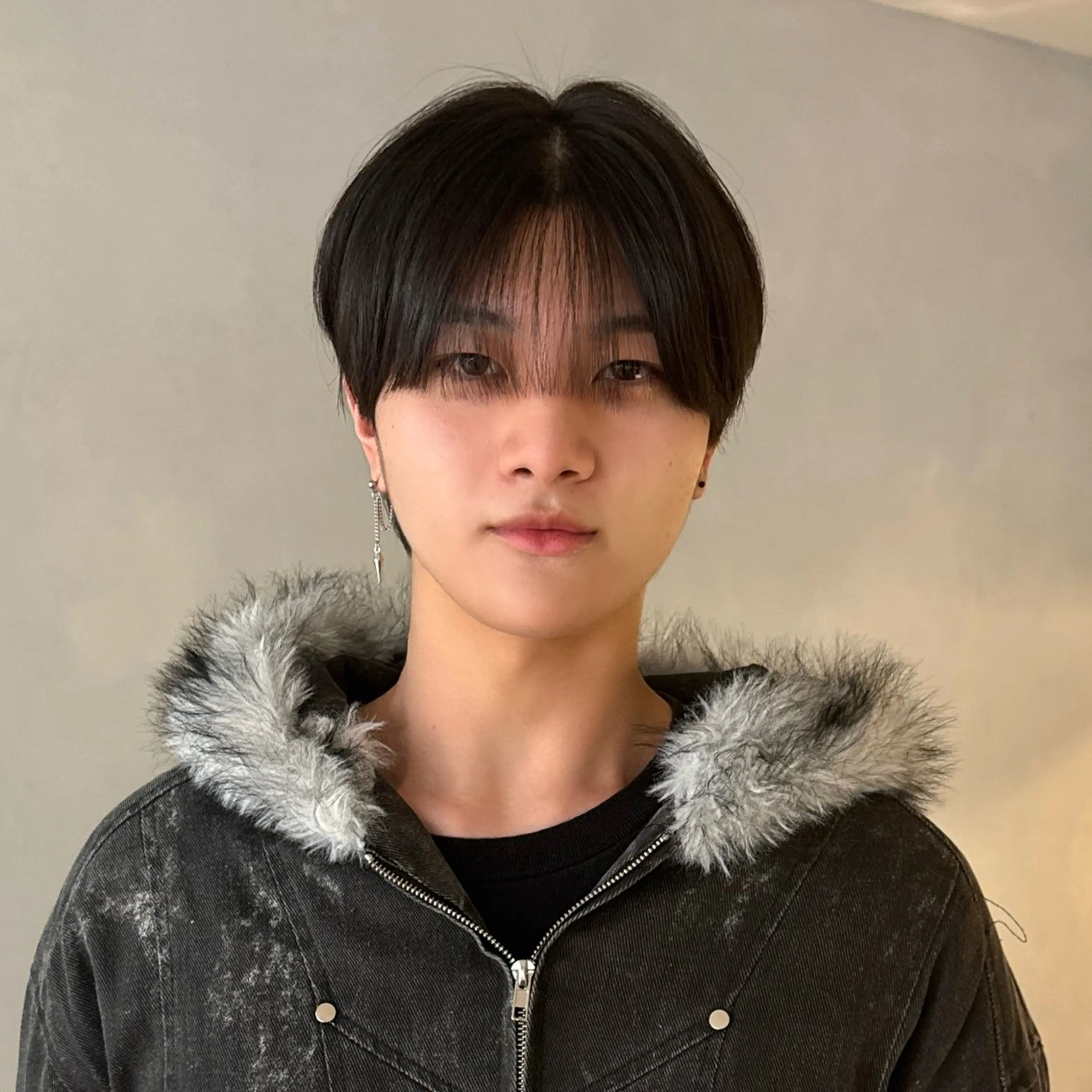 メンズ カット トリートメント FILMS Chiba所属・Hiroki/韓国 センターパートのヘアスタイル