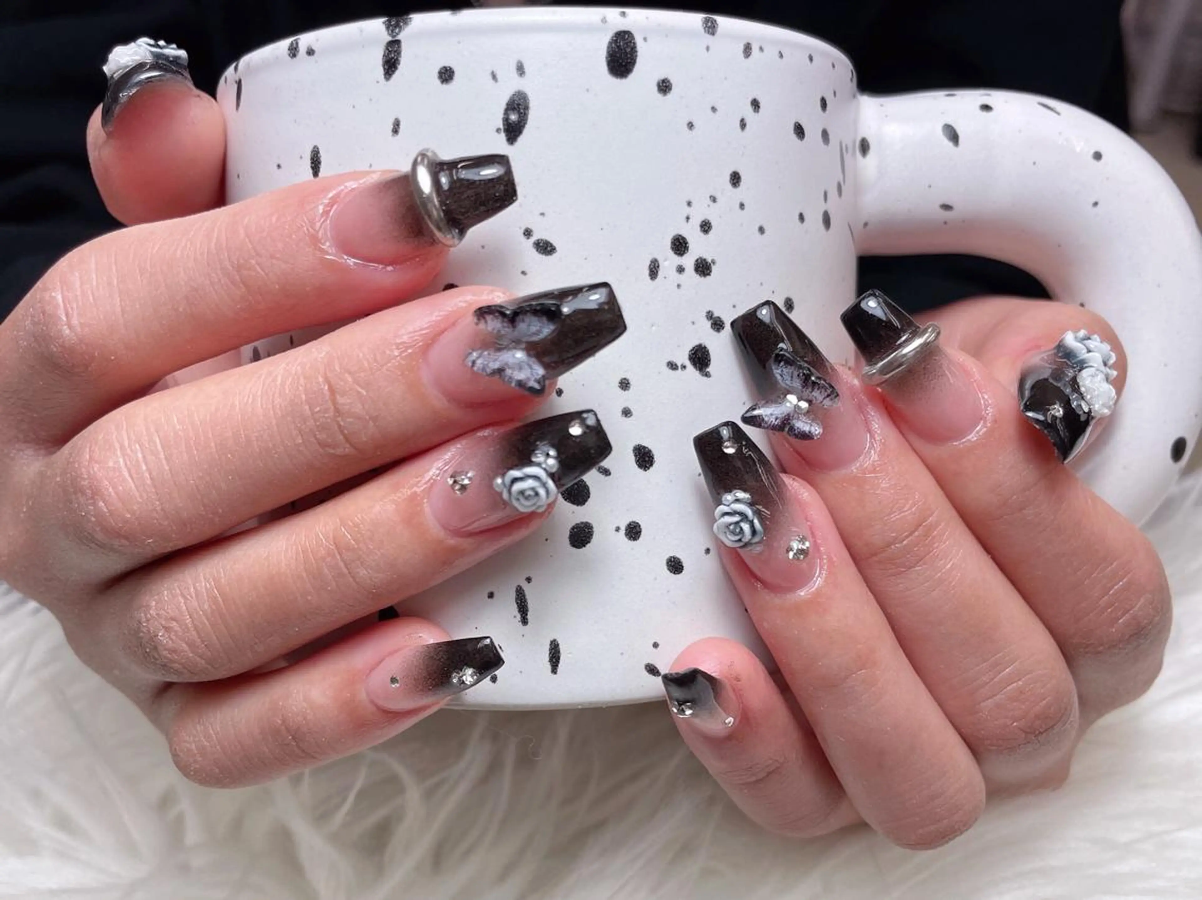 ネイル 🩷U nail リリス【新宿店】のネイルデザイン