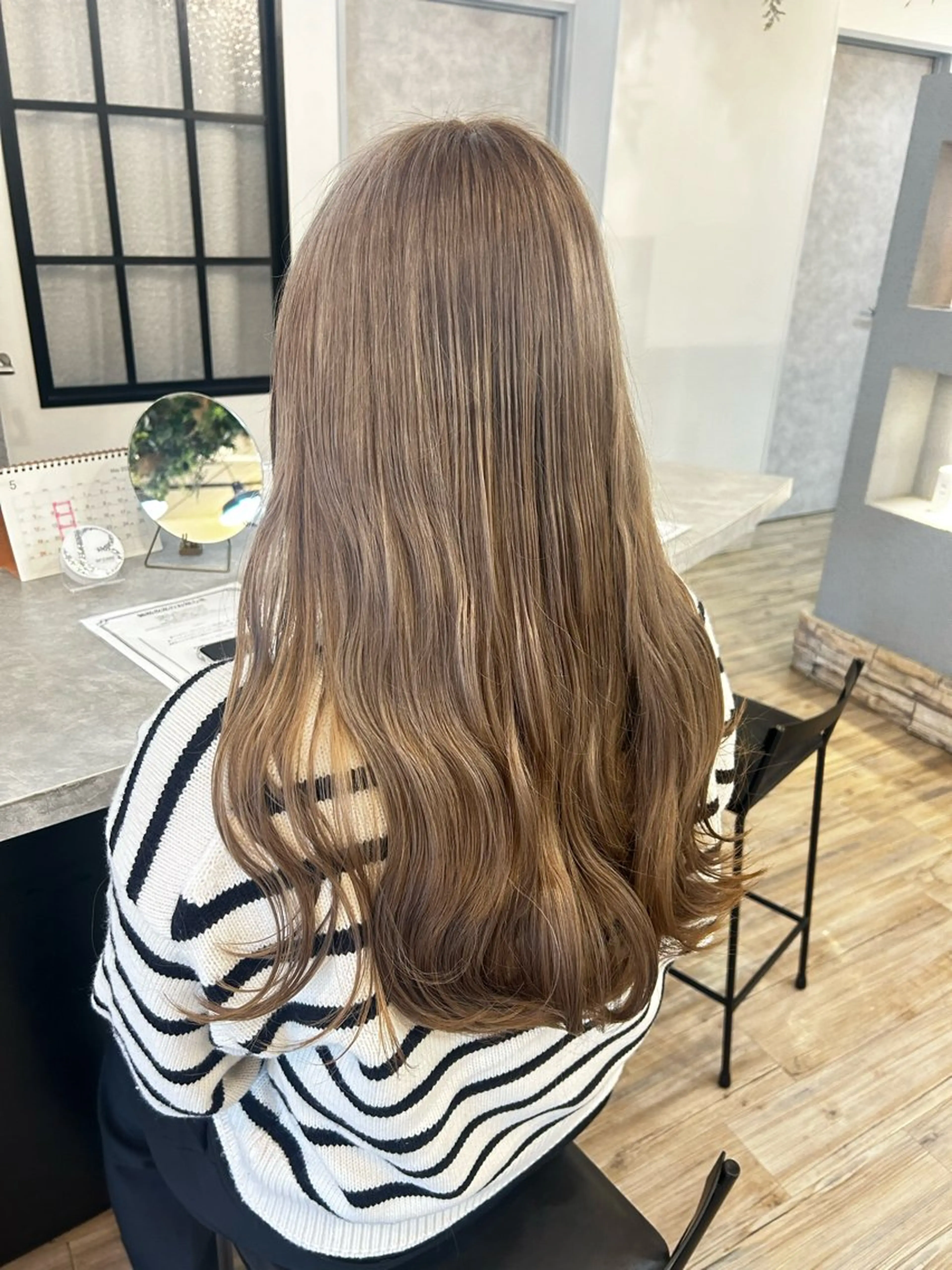 ロング カラー ミナミ🩰デサインカ ラー♡ヘアセットのヘアスタイル