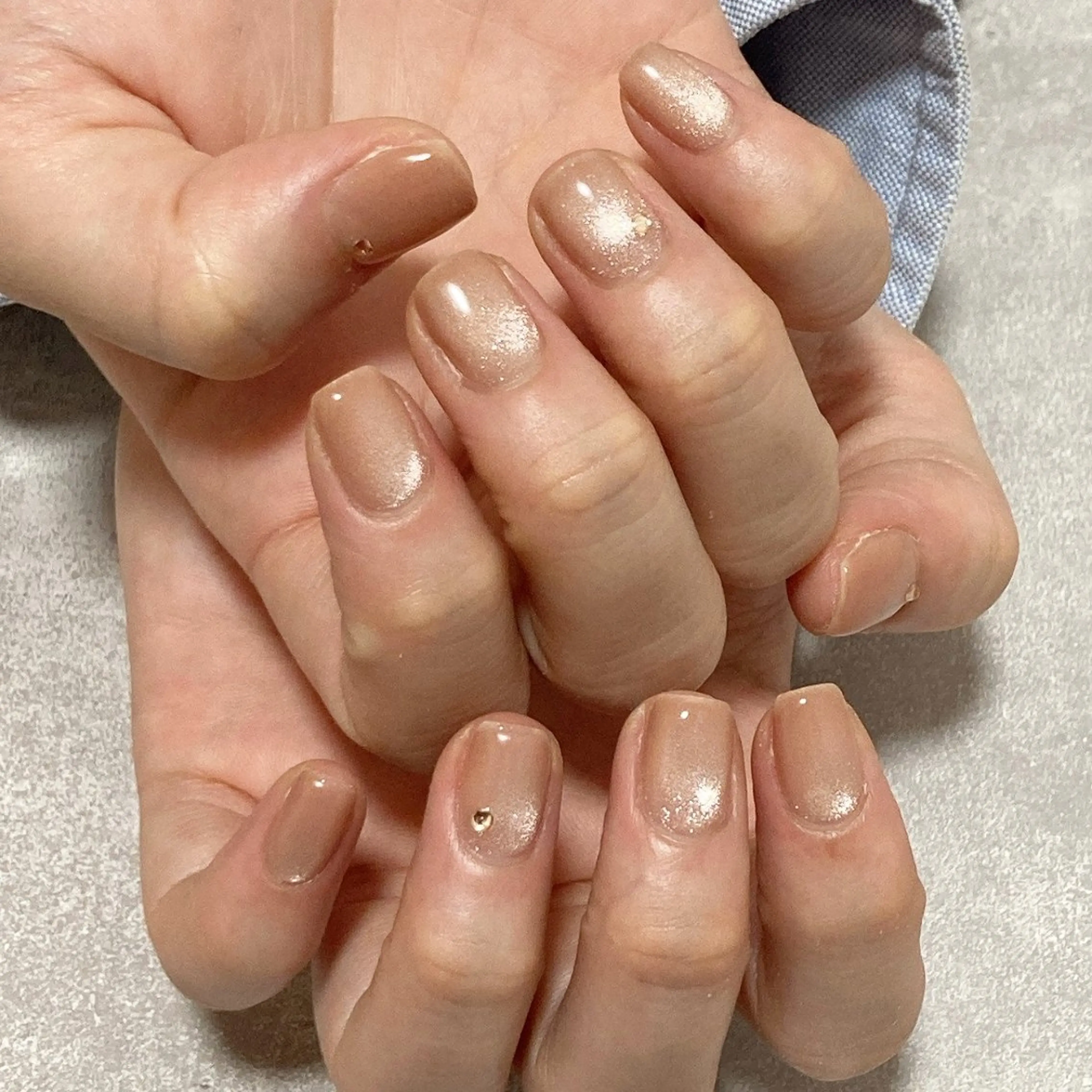 ネイル ストーンネイル mmm nailのネイルデザイン