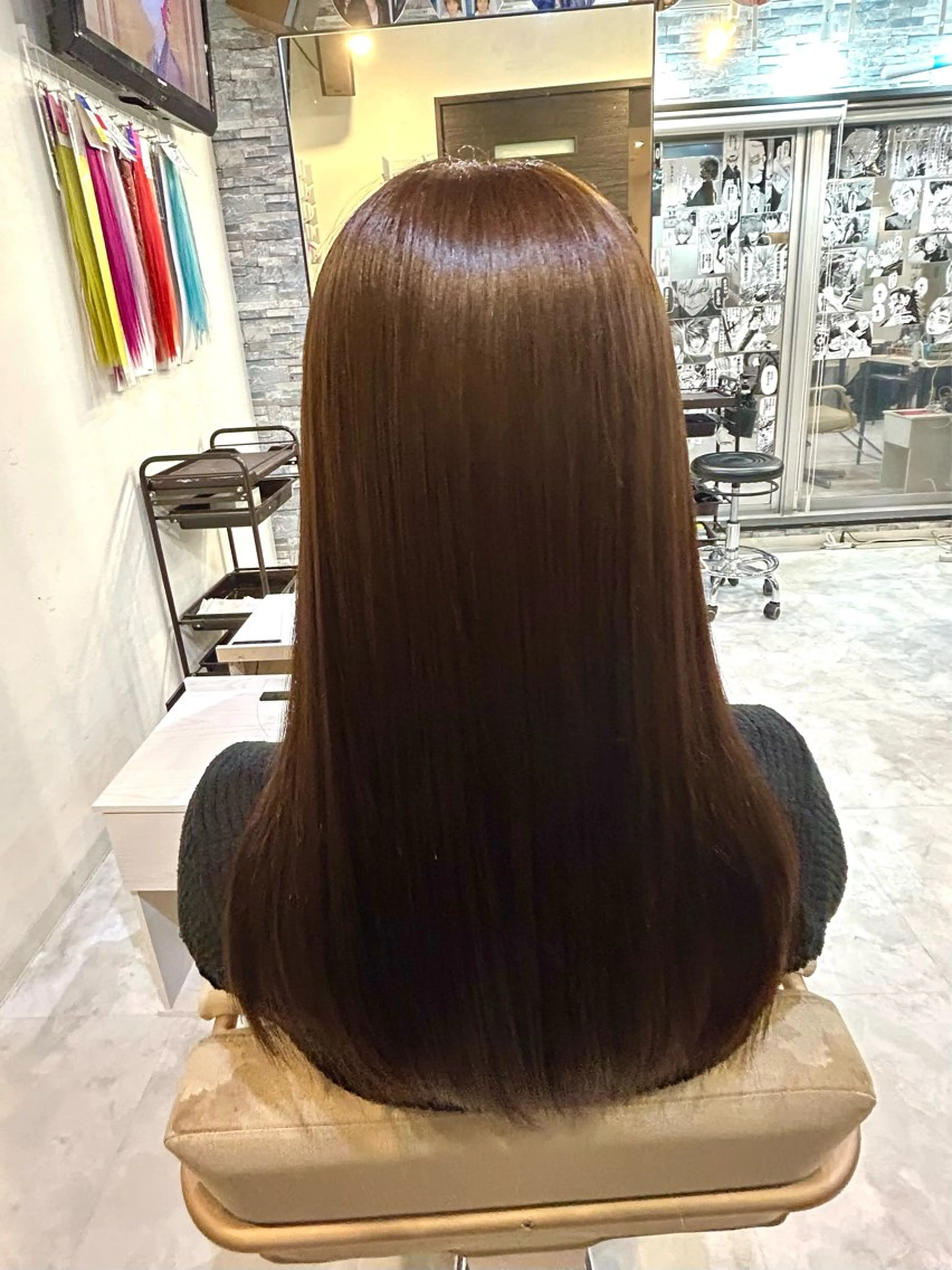 ロング 荻野 ひなのヘアスタイル