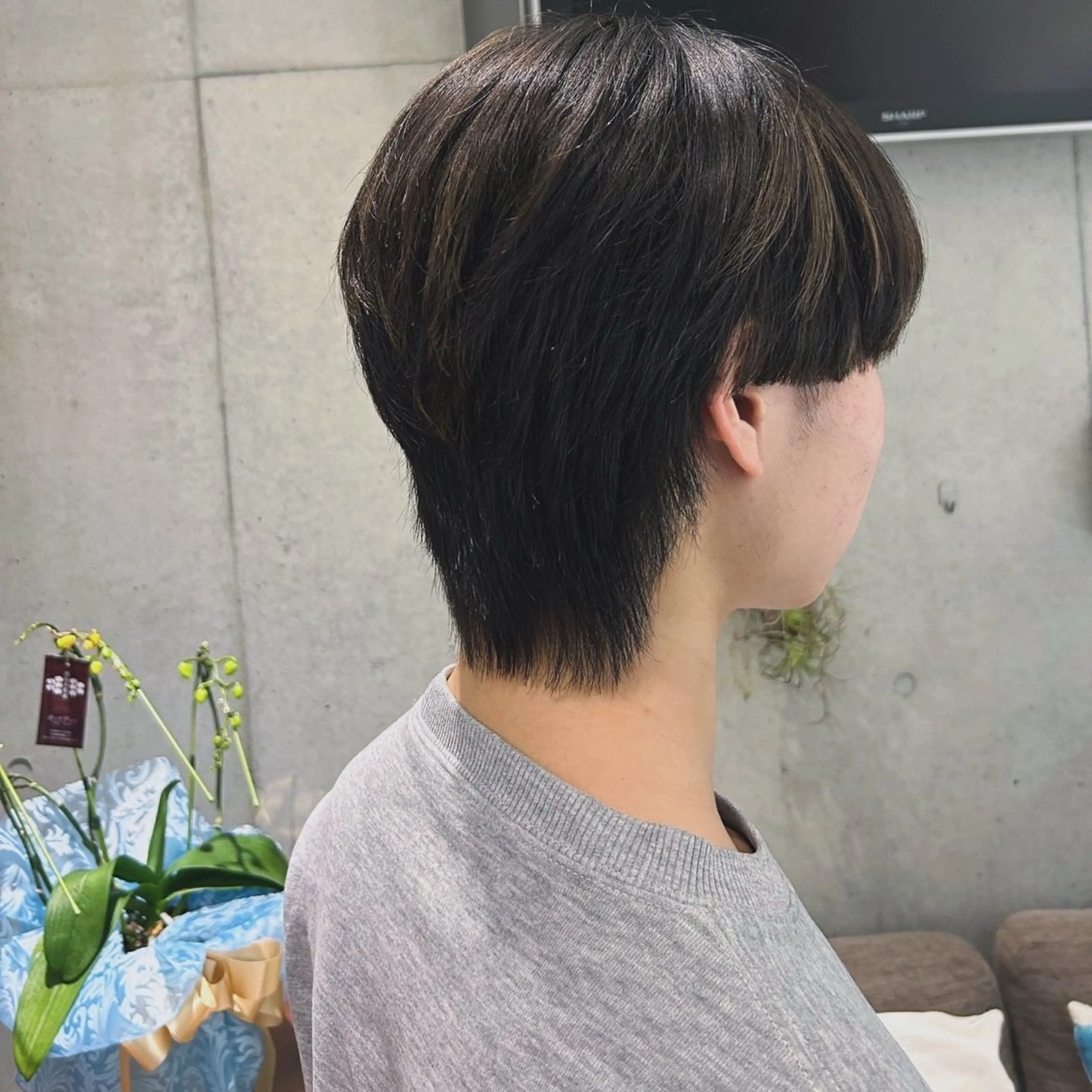 メンズ 🪼🫧垢抜け韓国風 カラー🦔さえ🦔のヘアスタイル