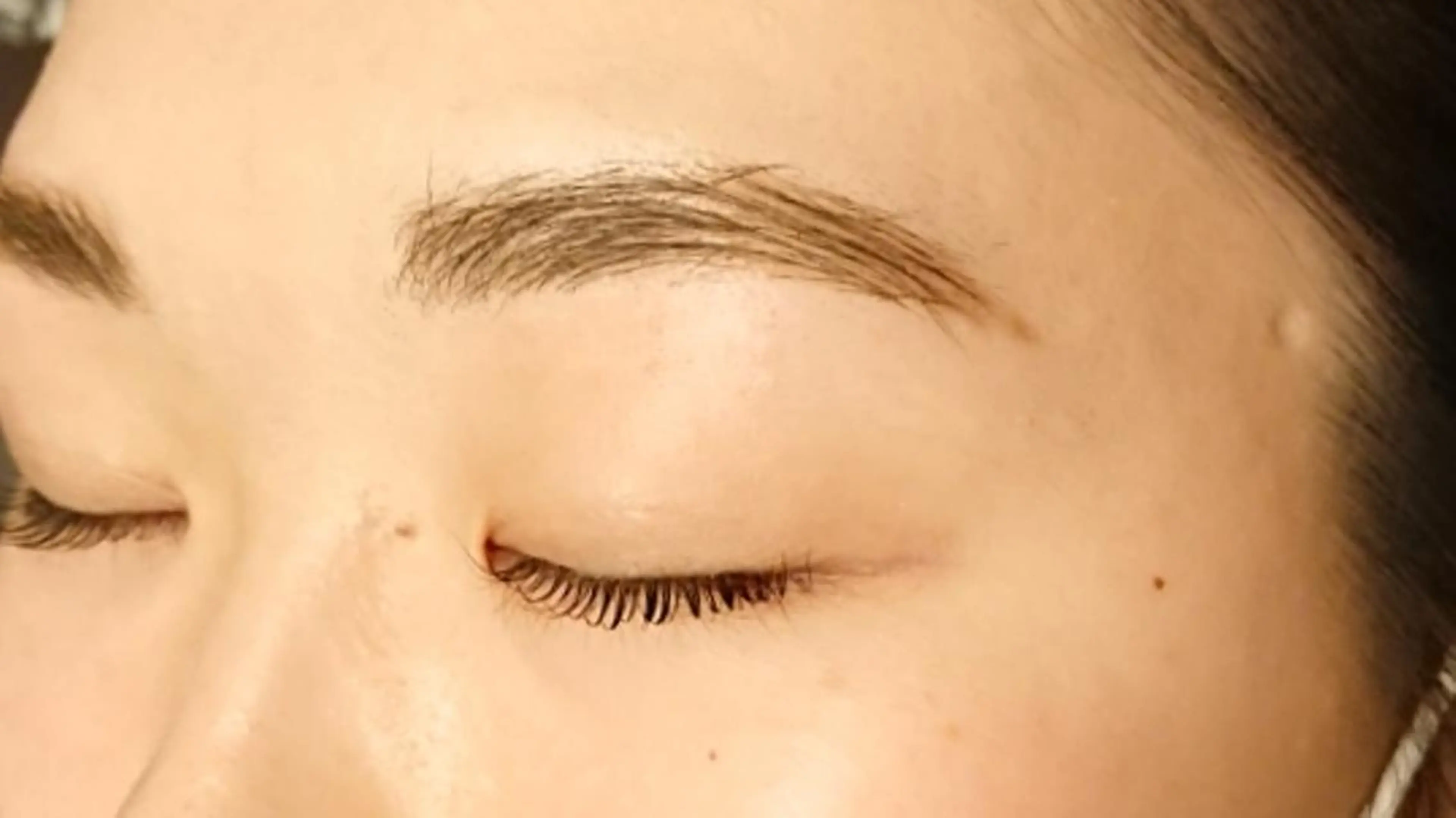 メンズ マツエク・マツパ メンズパーマ 一重×まつ毛パーマ マツパ 口コミ高評価🌠眉と まつ毛の専門MIKIのマツエク・マツパデザイン