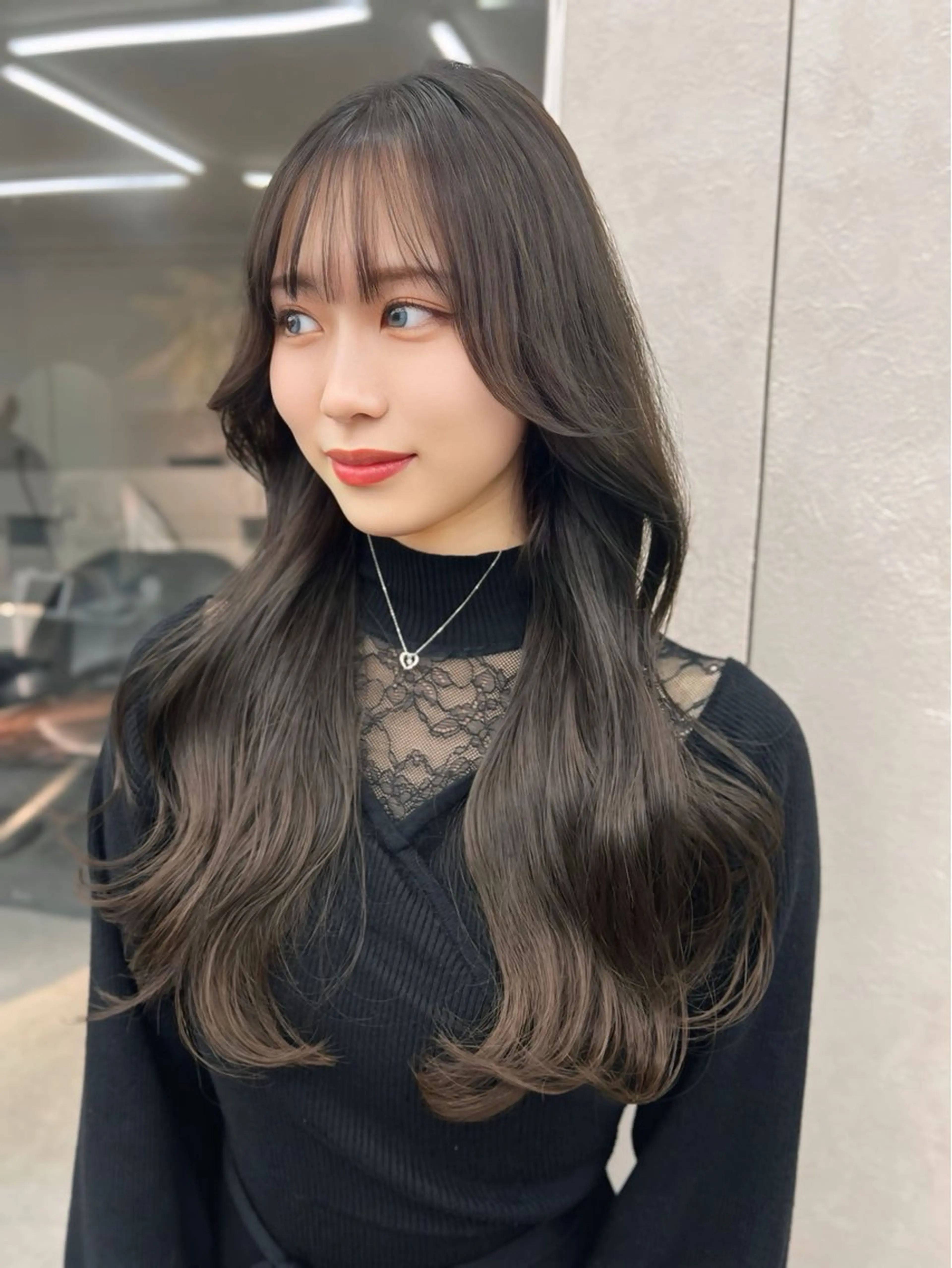 ロング カット ヘアカラー トリートメント 地毛風縮毛矯正 ☘️松井　傑のヘアスタイル