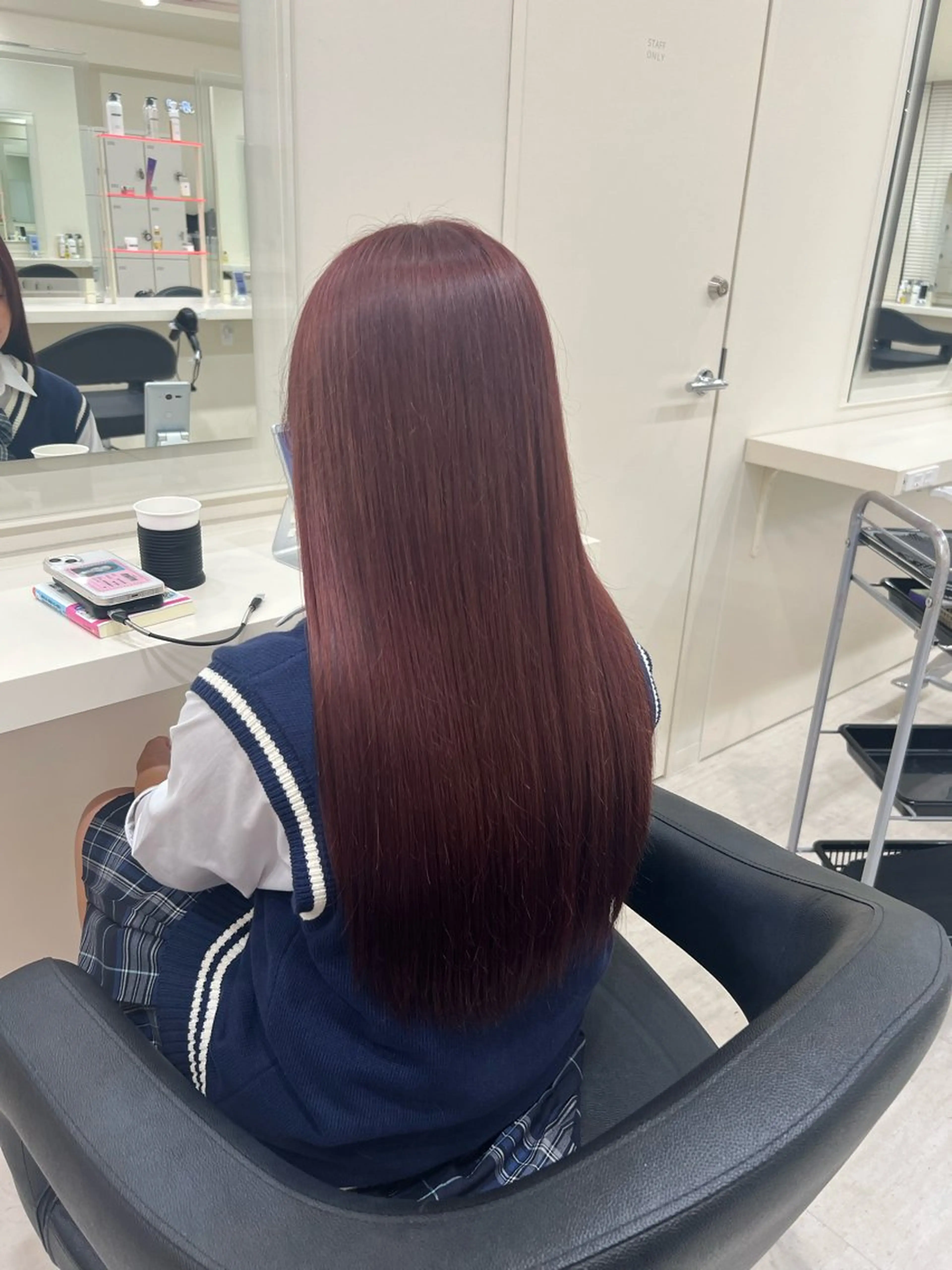 ロング カット ヘアカラー ヘアセット メンズレディース お任せください伊織のヘアスタイル