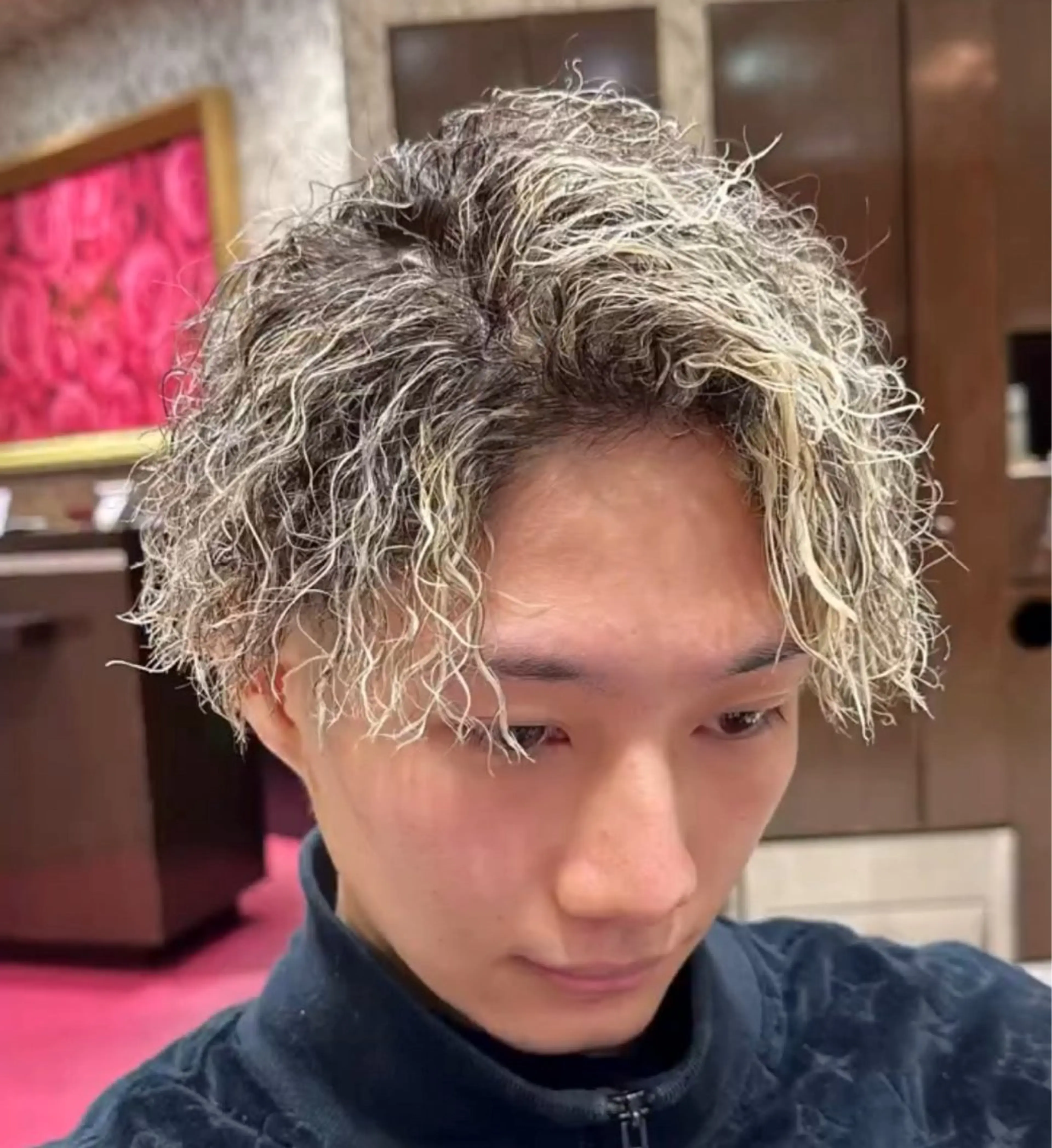 【新規限定】メンズカット＋メッシュハイライト＋パーマの写真