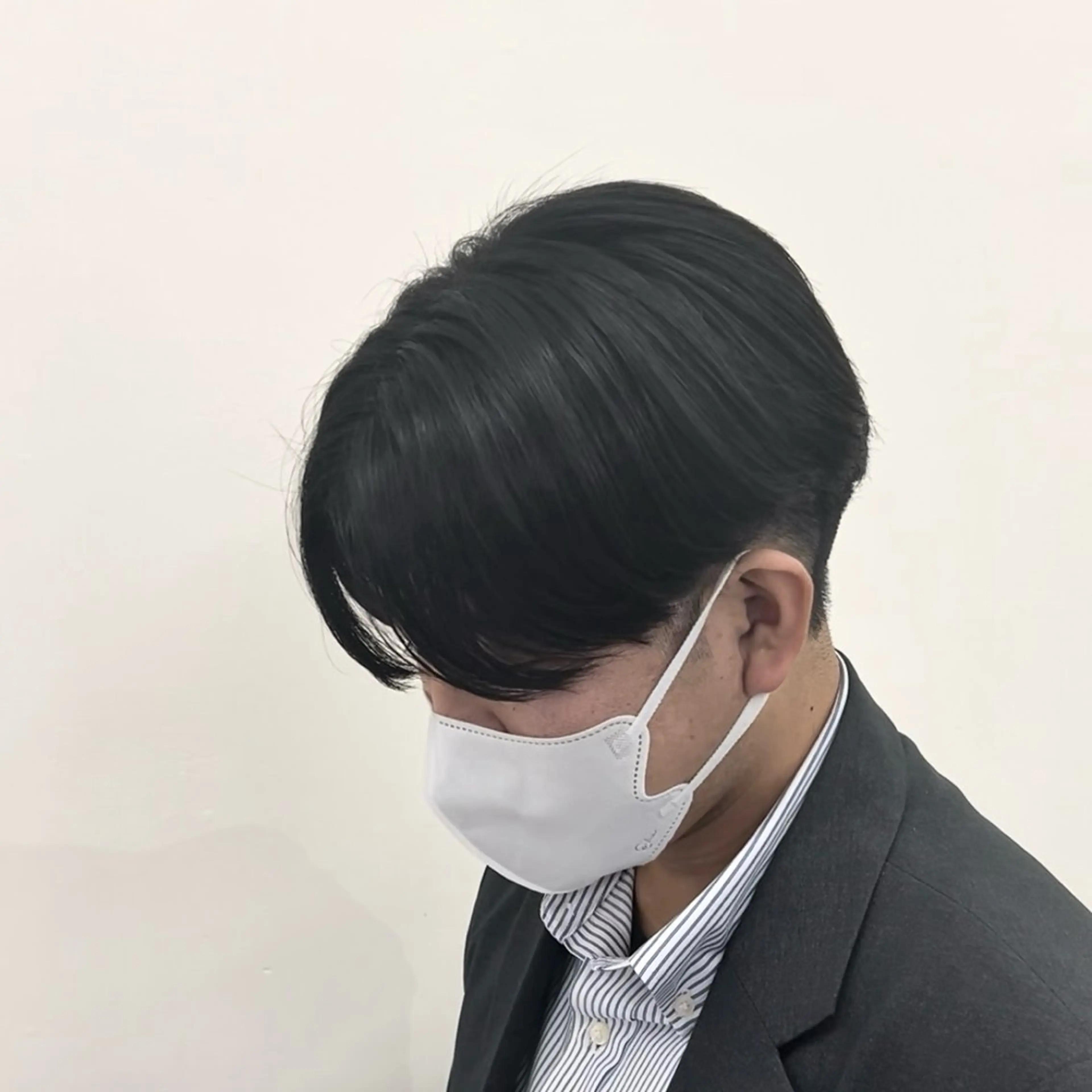 メンズ センターパート メンズ韓国風 韓国マッシュ マッシュ カット カラー/メンズパーマ 岩角昂音のヘアスタイル