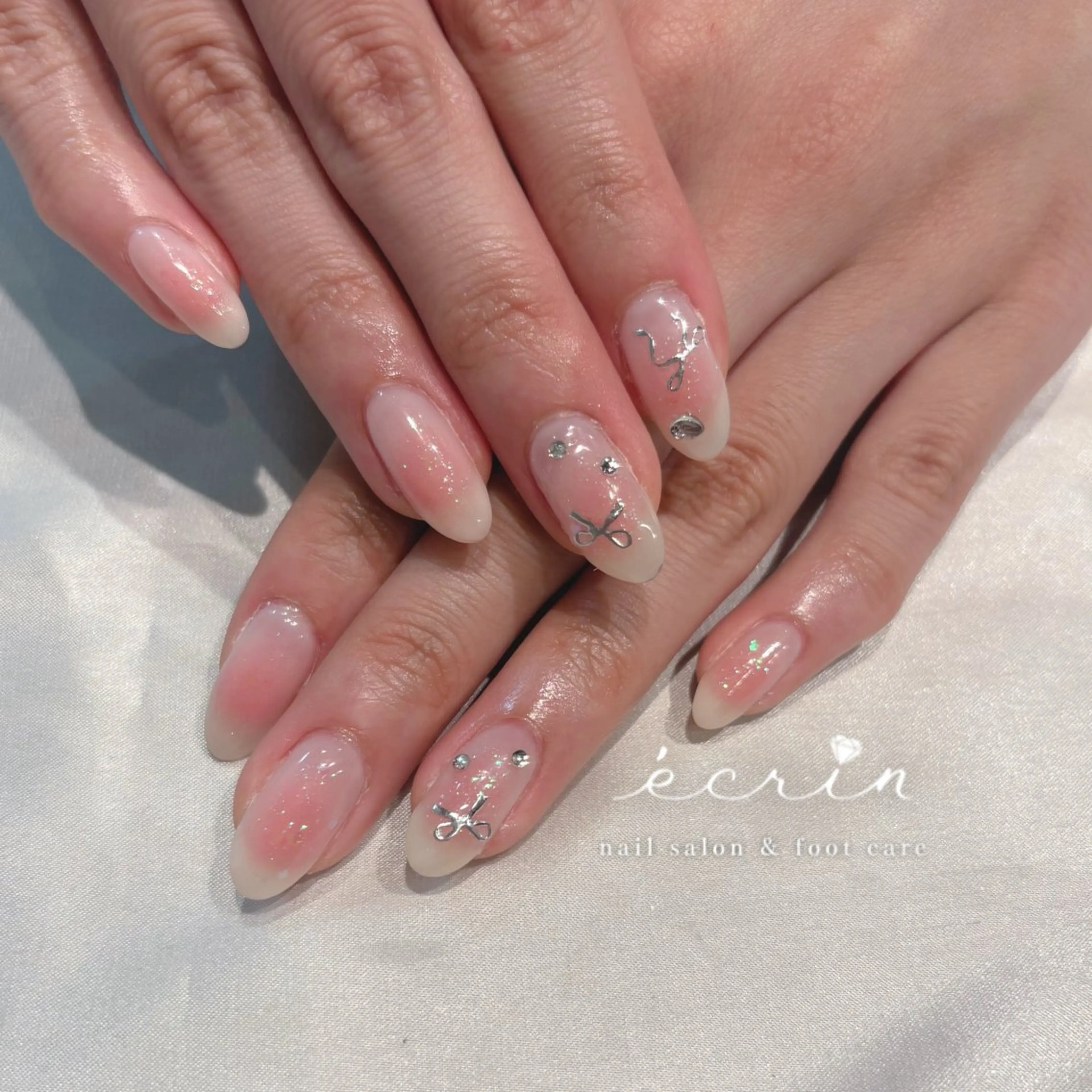ネイル ecrin エクラン Haruka🌼のネイルデザイン